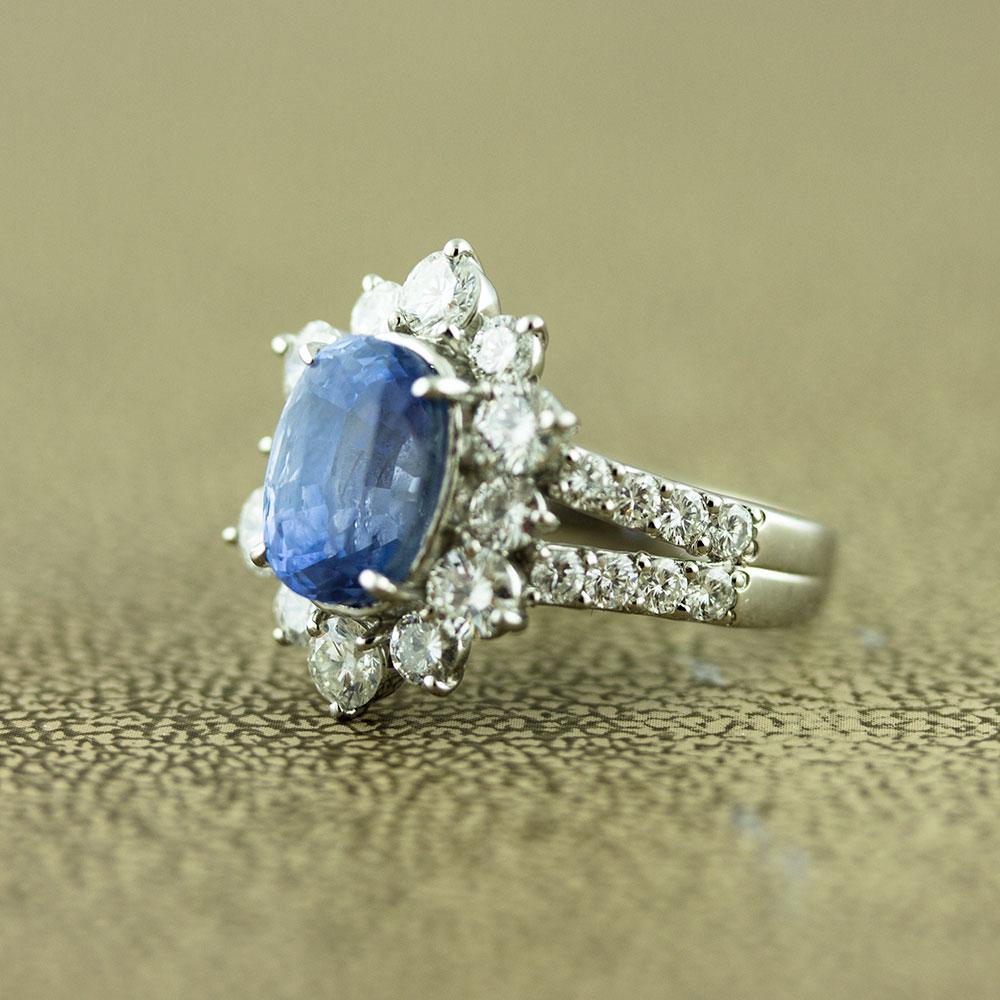 Oval Cut Ceylon No-Heat Blue Sapphire Diamond Platinum Ring, GIA Certified