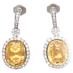 Ceylon Oval Cut Yellow Sapphire 35.34 Carat Total Diamond Platinum Ring Ceylon Oval Cut Yellow Sapphire 35.34 Carat Total Diamond Platinum Ring