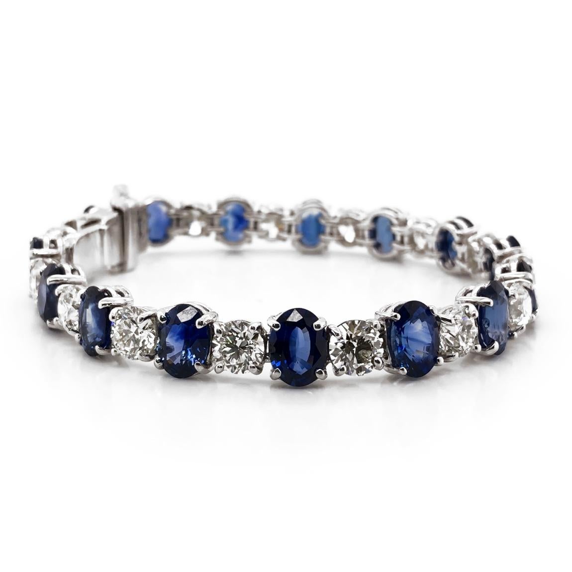 Oval Cut Ceylon oval sapphires 19.44 carat round diamonds platinum bracelet For Sale