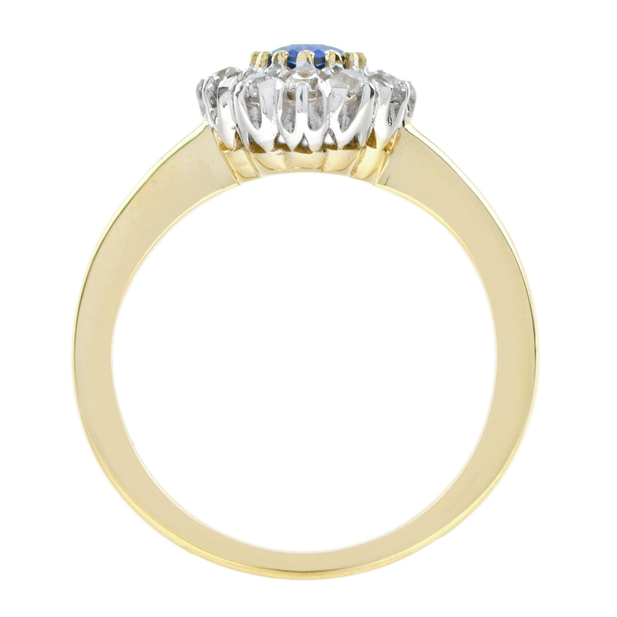 Bague Ceylan en or jaune 18 carats, saphir bleu de forme ovale, halo de diamants, style ancien Neuf - En vente à Oakton, VA
