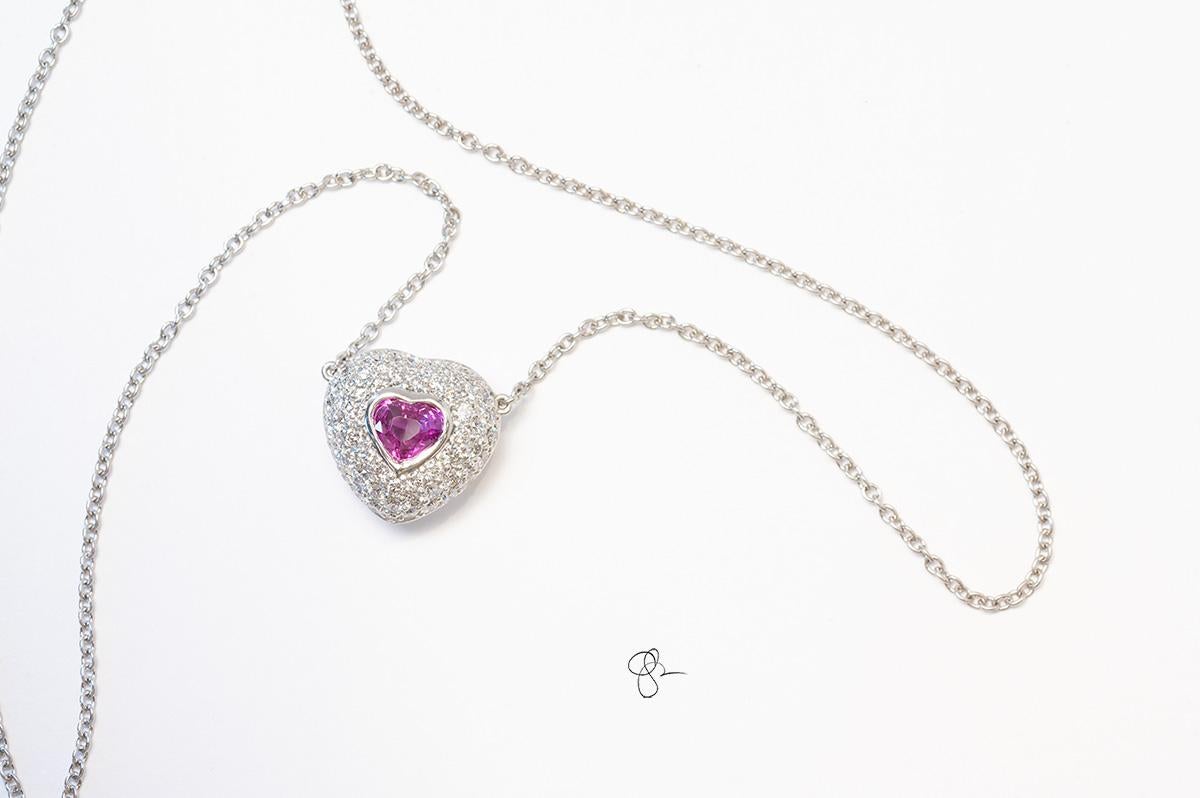 Ceylon Pink Sapphire und Diamond Paved Heart-Anhänger (Herzschliff) im Angebot