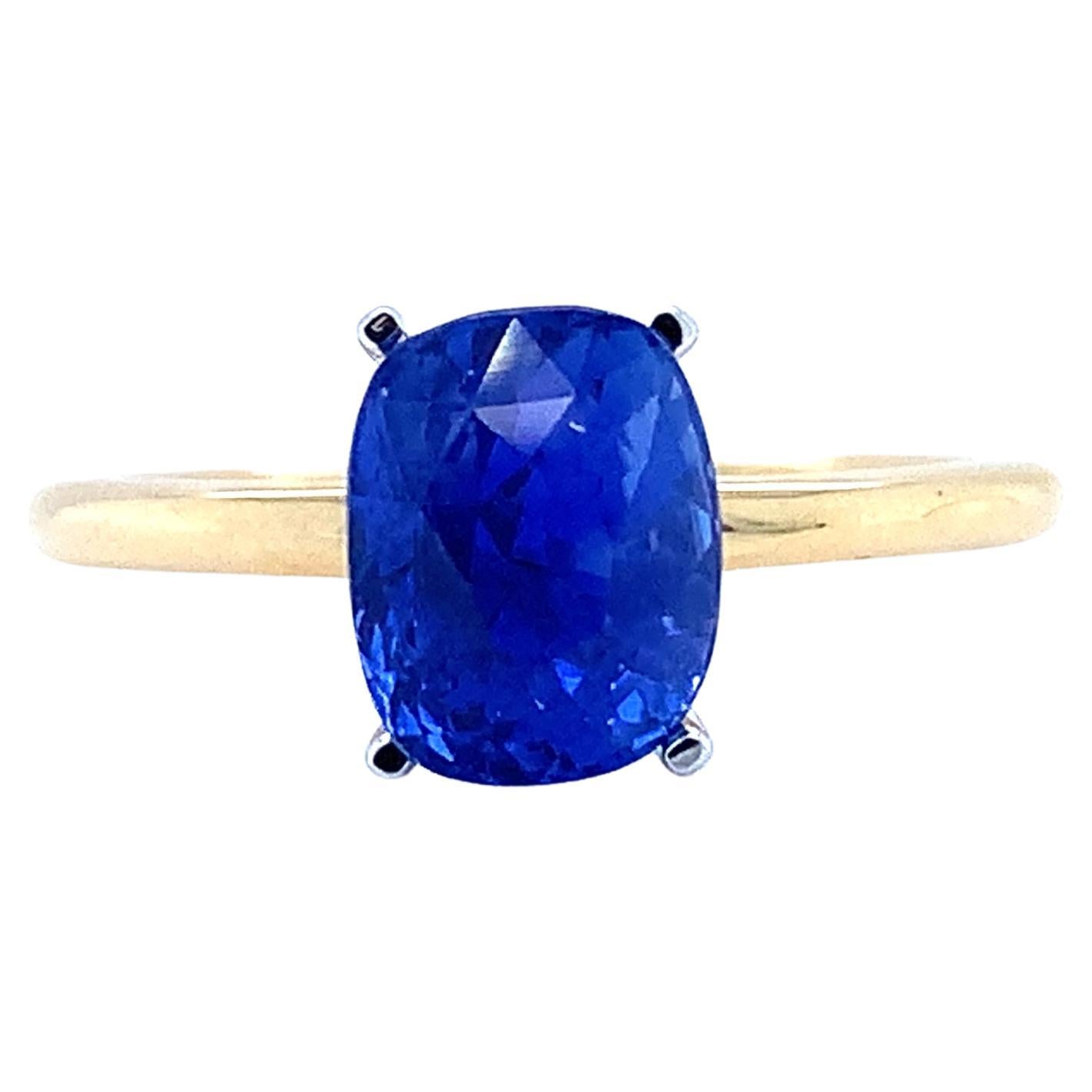 Ceylon royal blue sapphire solitaire engagement ring 18k yellow gold