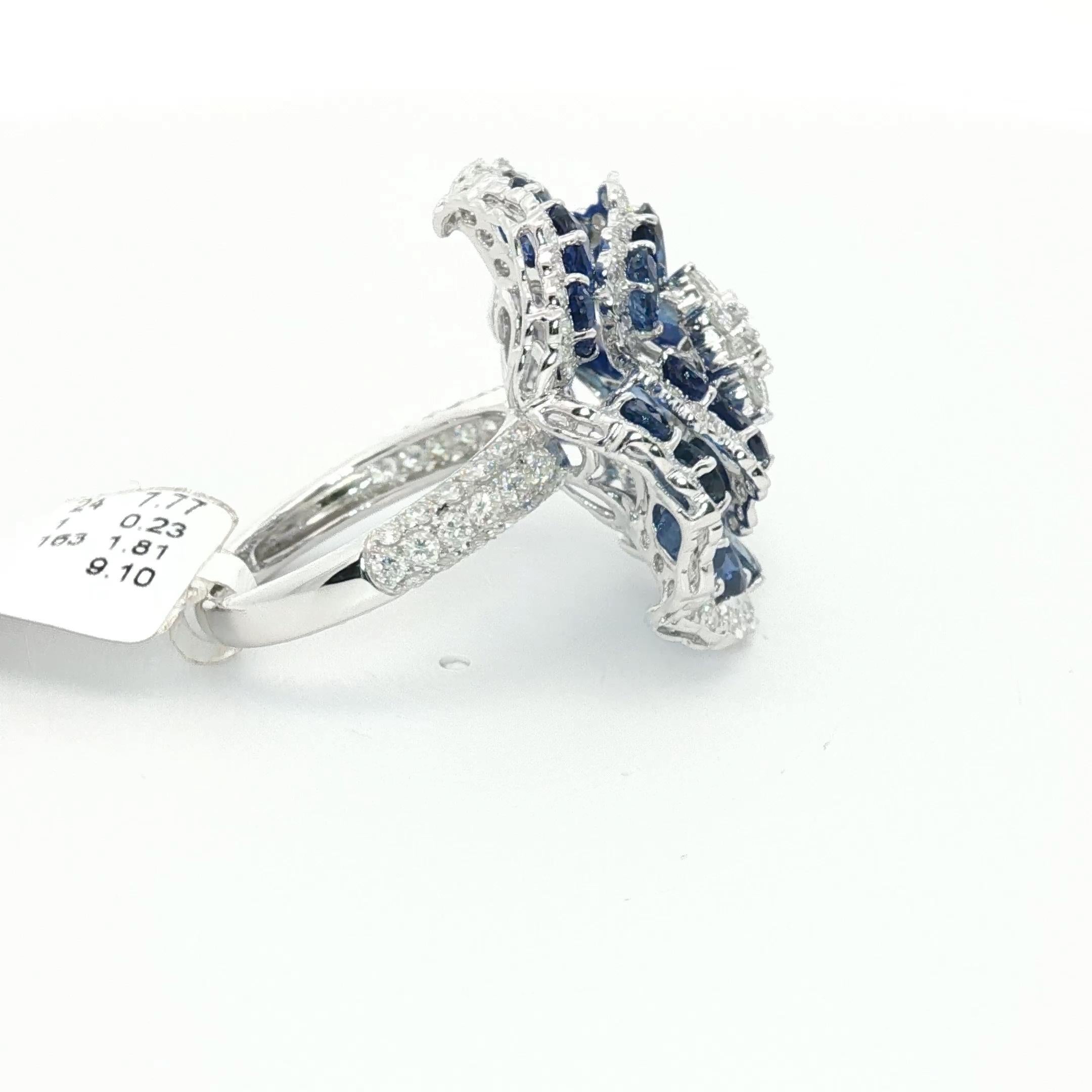 Ceylon Saphir 10,12ct Kamelien-Cocktailring mit Diamant-Halo 18K Weißgold im Angebot 6