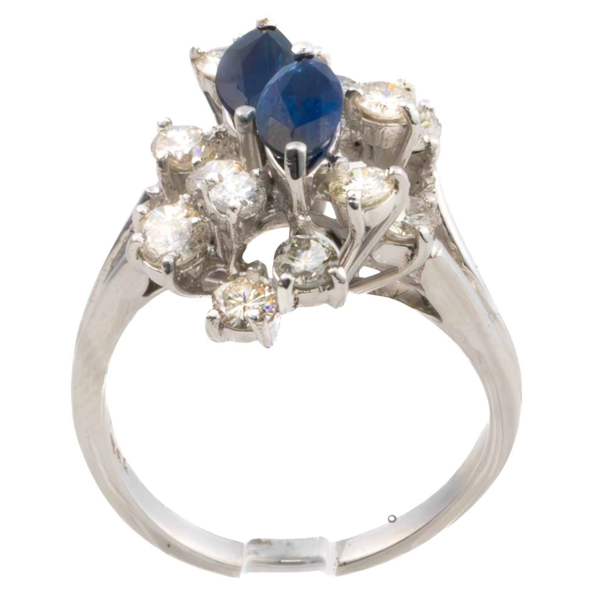 Anello con zaffiro di Ceylon e diamanti taglio baguette e marquise in vendita