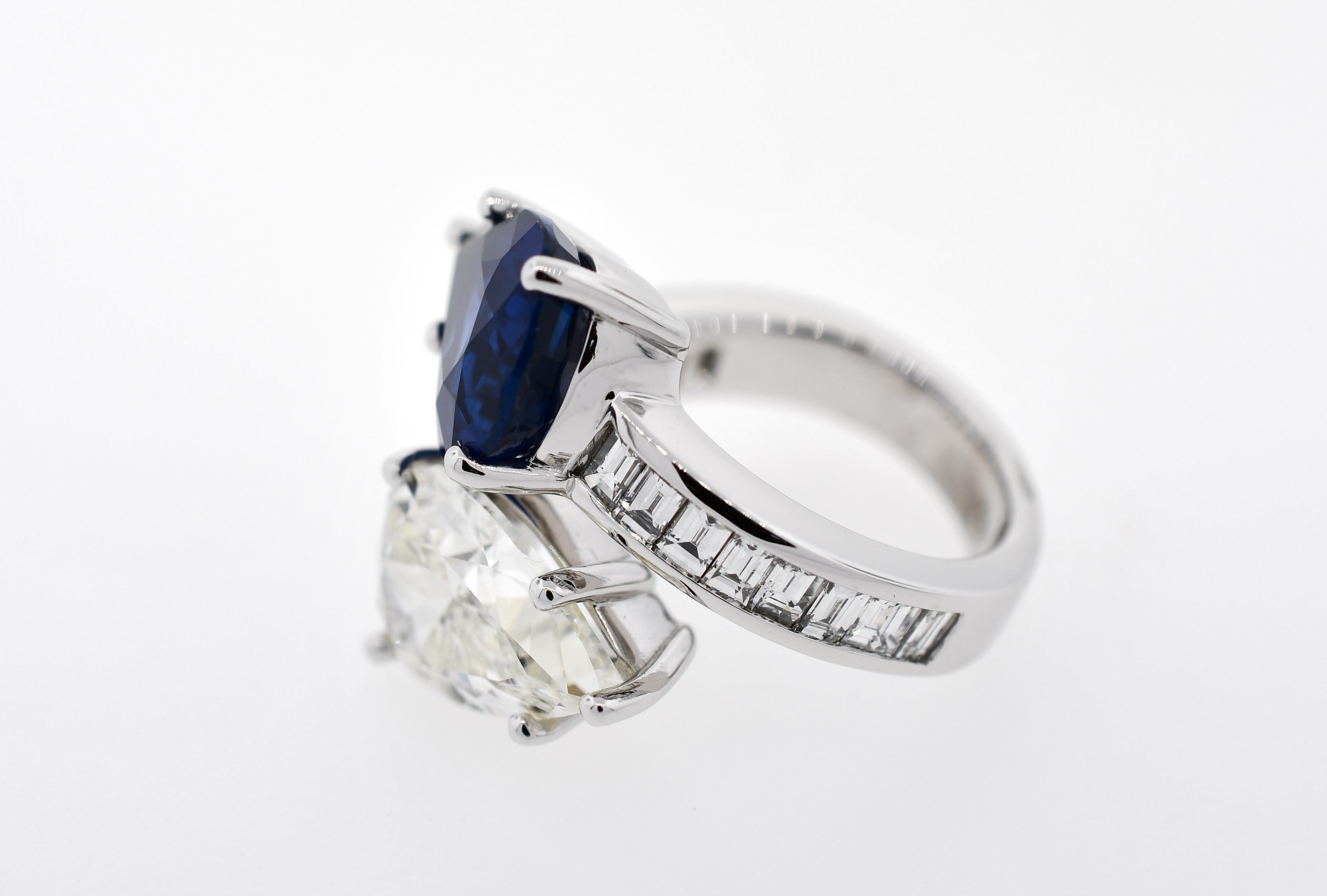 Ceylon Sapphire and Diamond Platinum Bypass Ring In New Condition For Sale In Delray Beach, FL