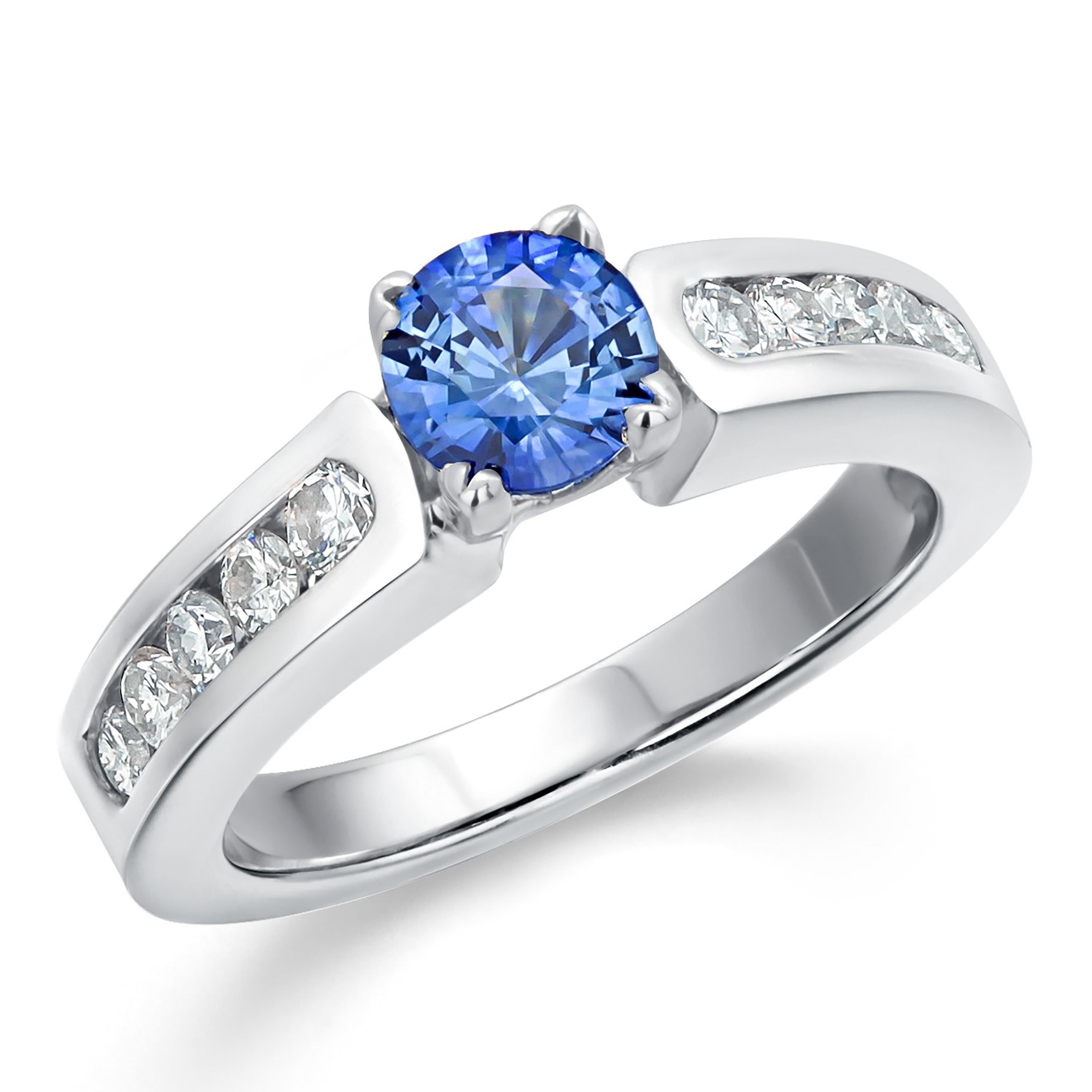 Ceylon Sapphire Diamond 0.90 Carat 14 Karat White Gold Engagement Ring Size 5.5 In New Condition For Sale In New York, NY