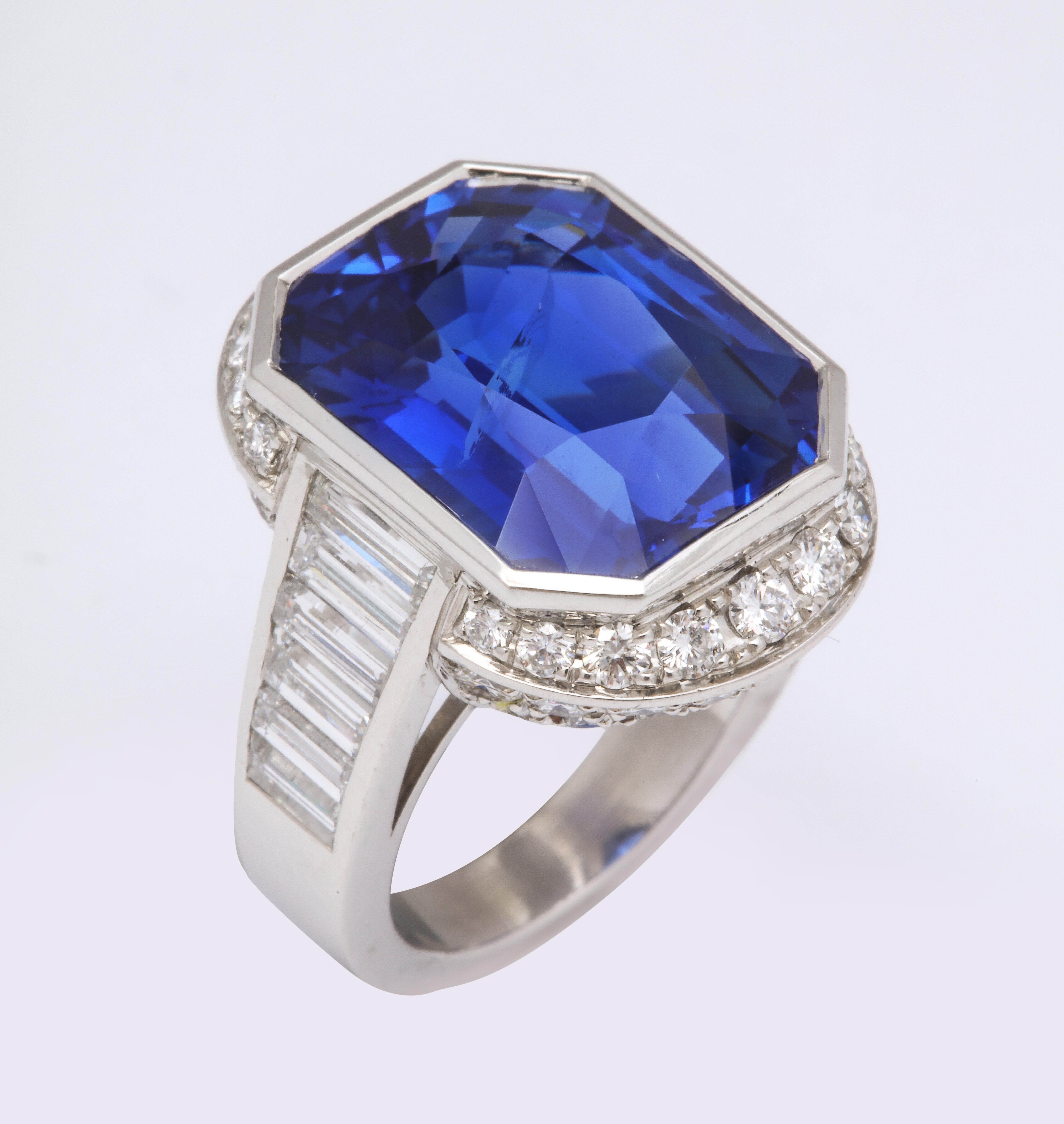 Women's Ceylon Sapphire Diamond Platinum Ring