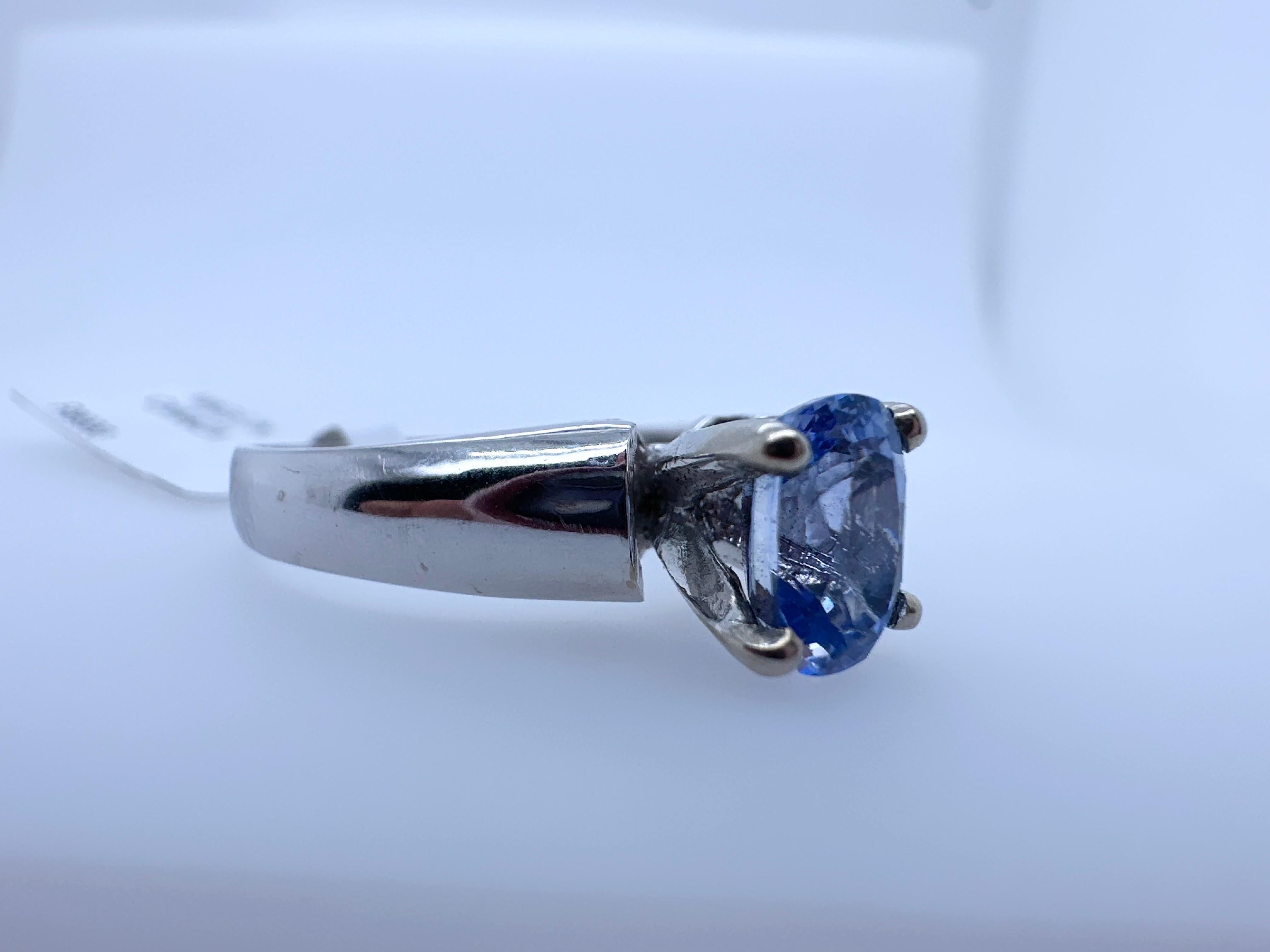 Oval Cut Ceylon sapphire engagement ring 14KT white gold  For Sale