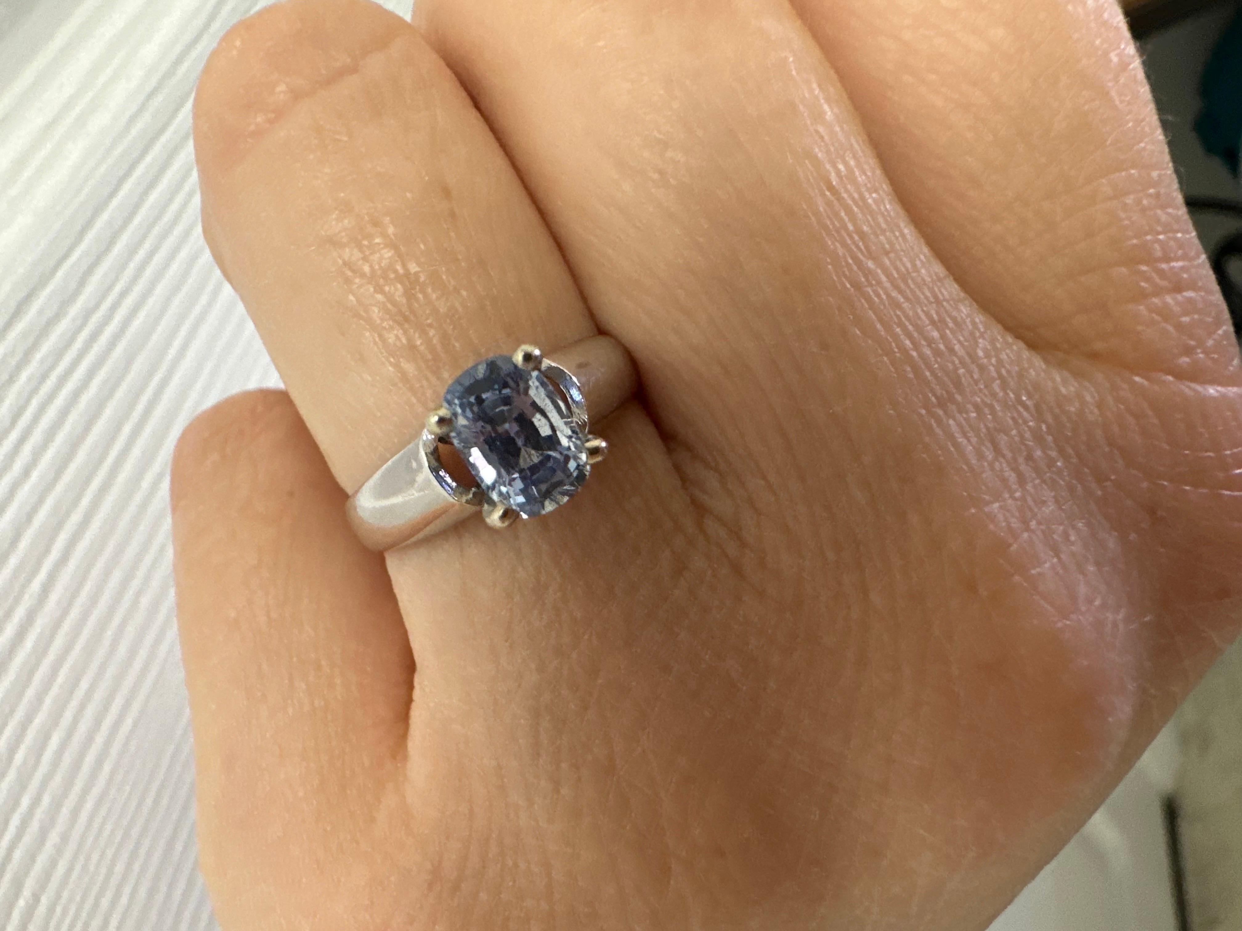 Women's or Men's Ceylon sapphire engagement ring 14KT white gold  For Sale