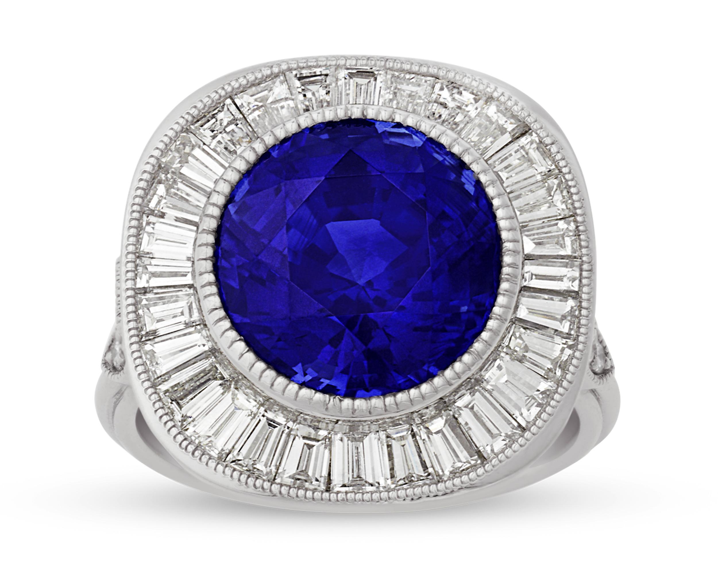 Modern Ceylon Sapphire Ring, 7.10 Carats For Sale