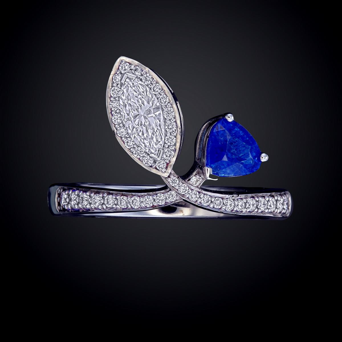 Anello con zaffiro di Ceylon in vendita 6