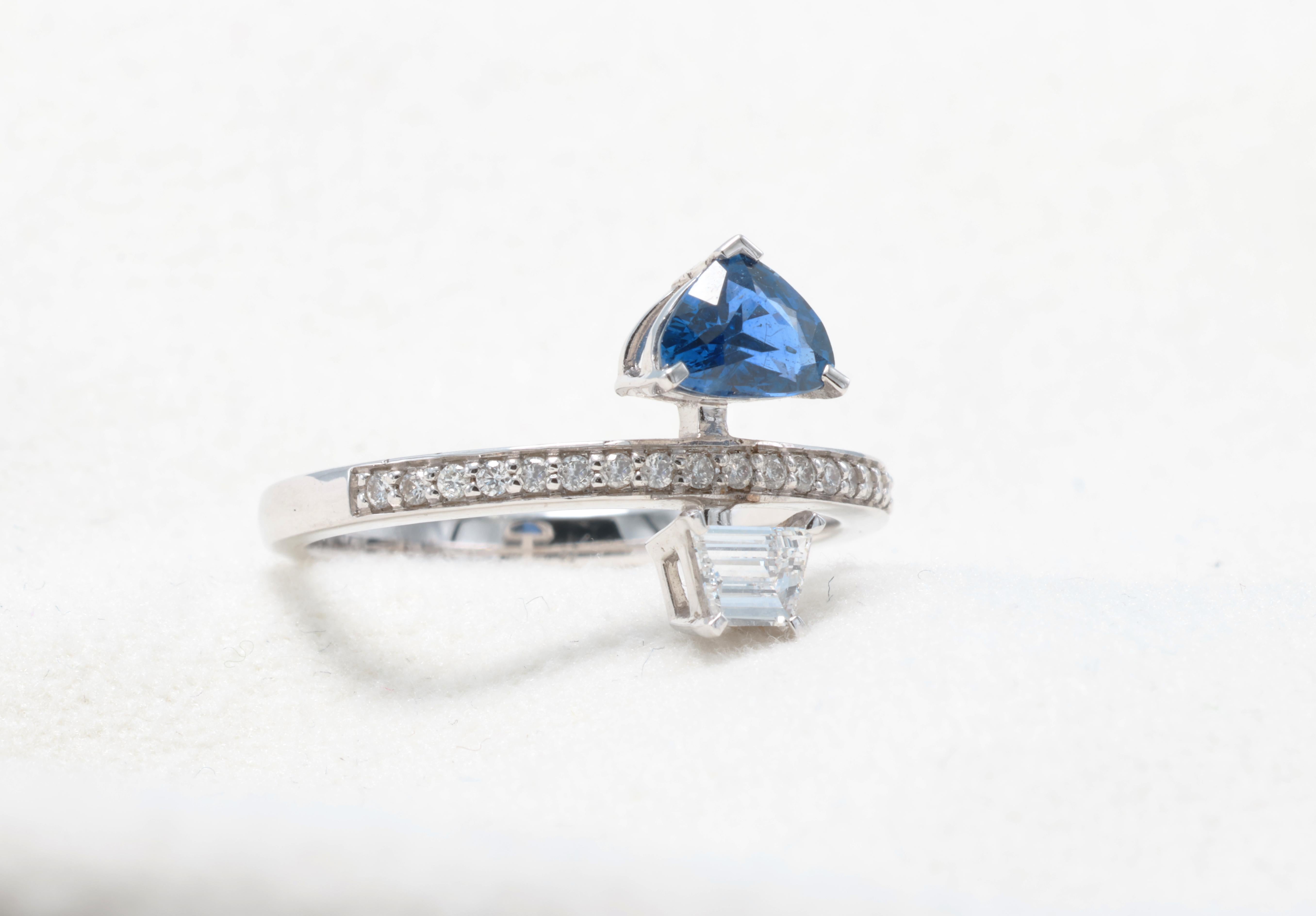 Ceylon Sapphire Ring For Sale 3