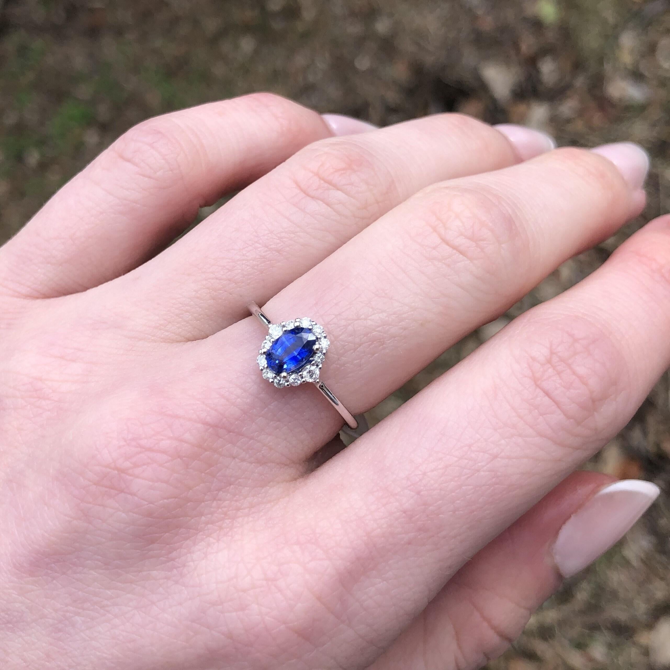 Oval Cut Ceylon Sapphire Ring w Earth Mined Diamonds in Solid 14k White Gold Oval 6x4mm For Sale