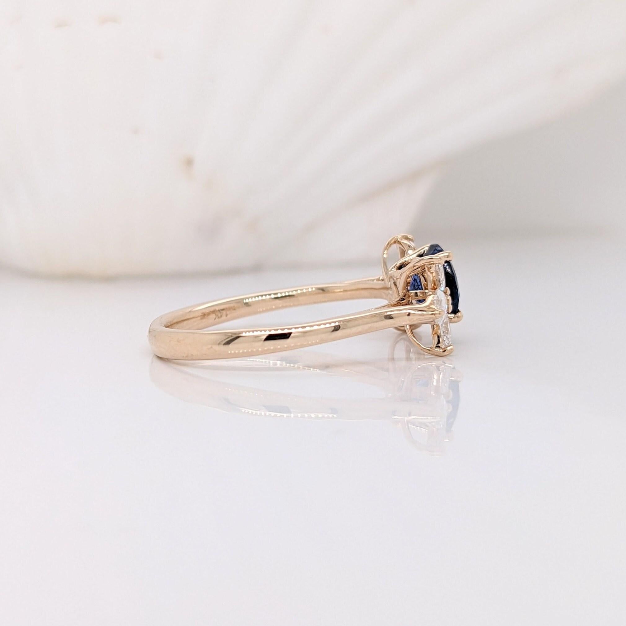 Round Cut Ceylon Sapphire Ring w Natural Diamond Accents in Solid 14k Yellow Gold  RD 5mm For Sale