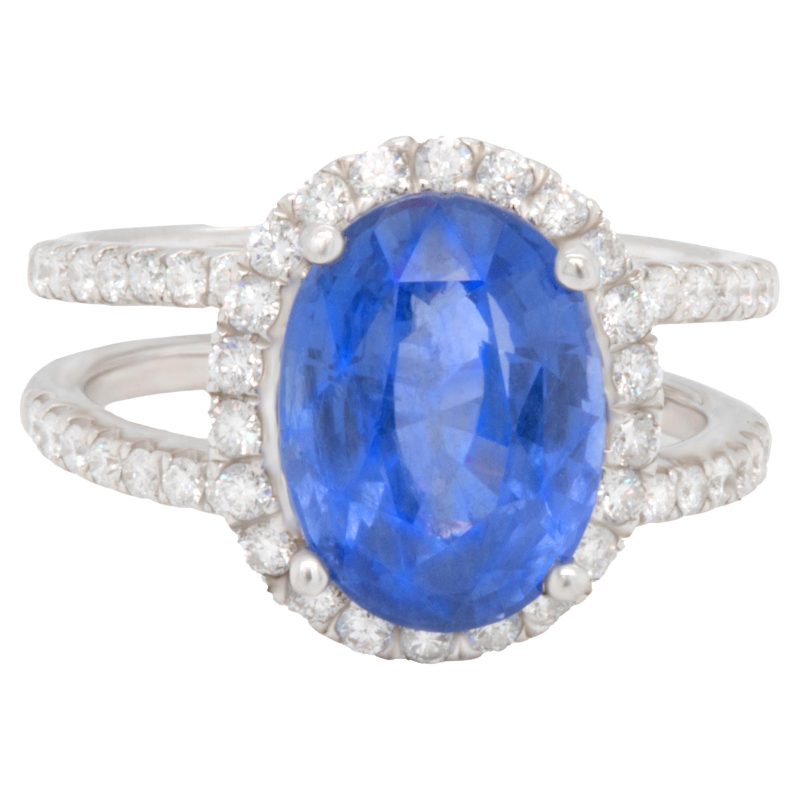 Ceylon Sapphire Ring With Diamonds 5.60 Carats 18K White Gold For Sale
