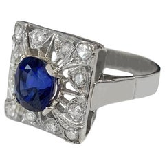 Bague en saphir de Ceylan et diamants