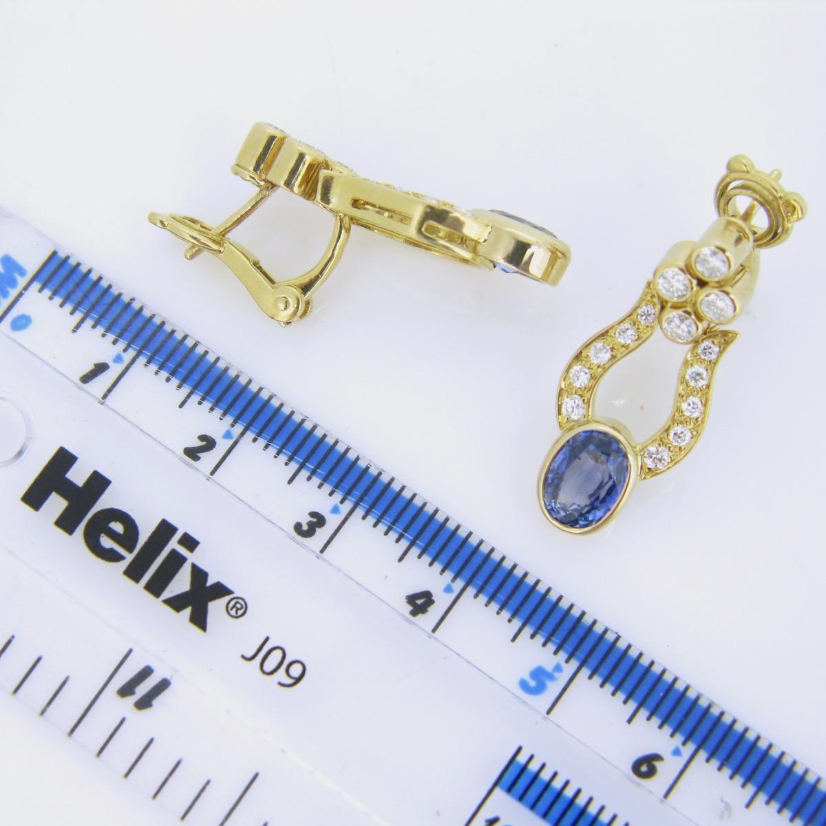 Ceylon Sapphires and Diamonds Earrings, 18kt Yellow Gold, France In Good Condition In London, GB