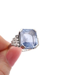 Ceylon unheated untreated certified 9.88 cts sapphire Art Deco ring in platinum