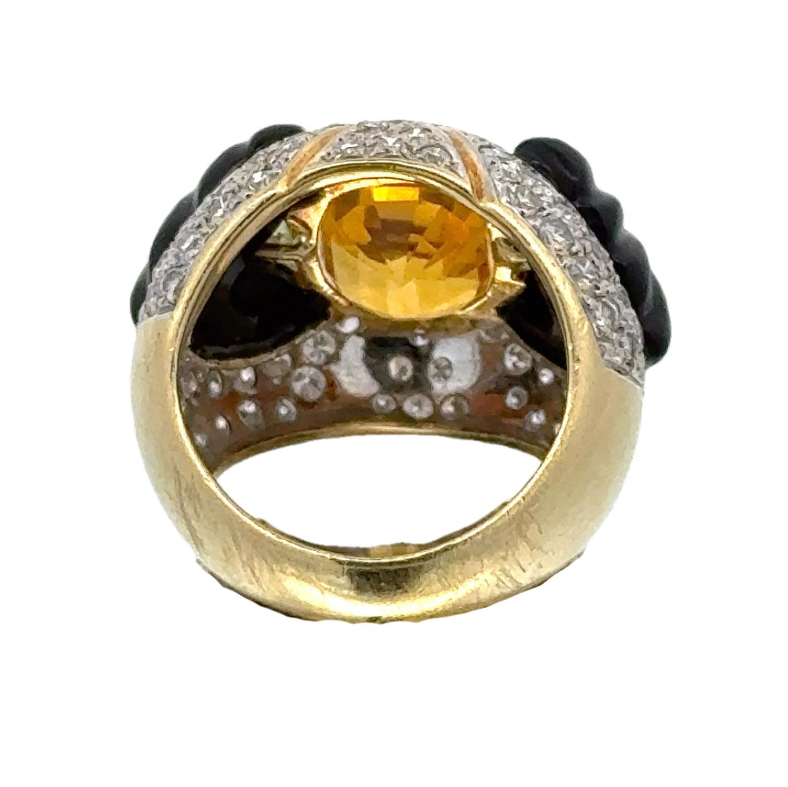 Ceylon Yellow Sapphire Diamond Carved Onyx 18 Karat Yellow Gold Cocktail Ring For Sale 3