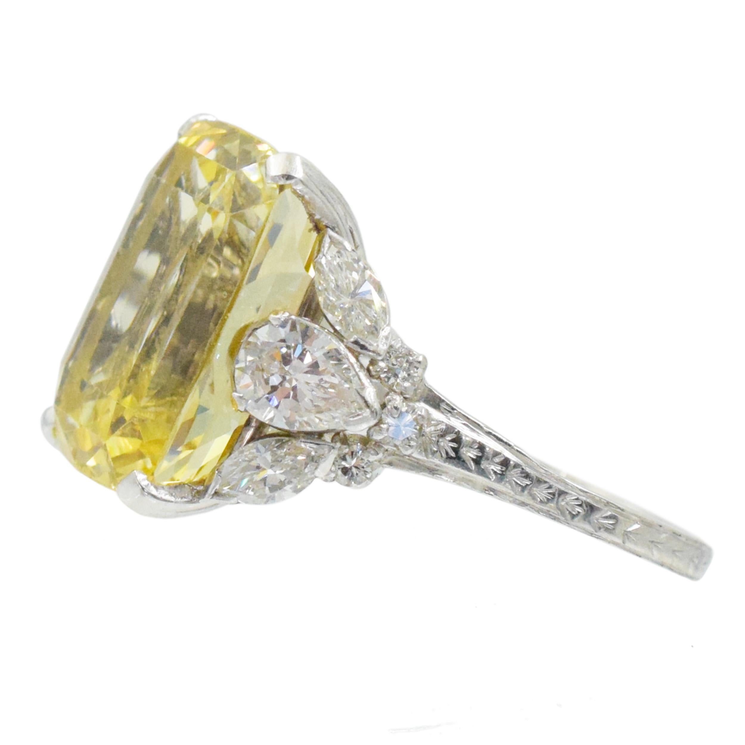 Ceylon Yellow Sapphire GIA certified No Heat  and Diamond Ring For Sale 4