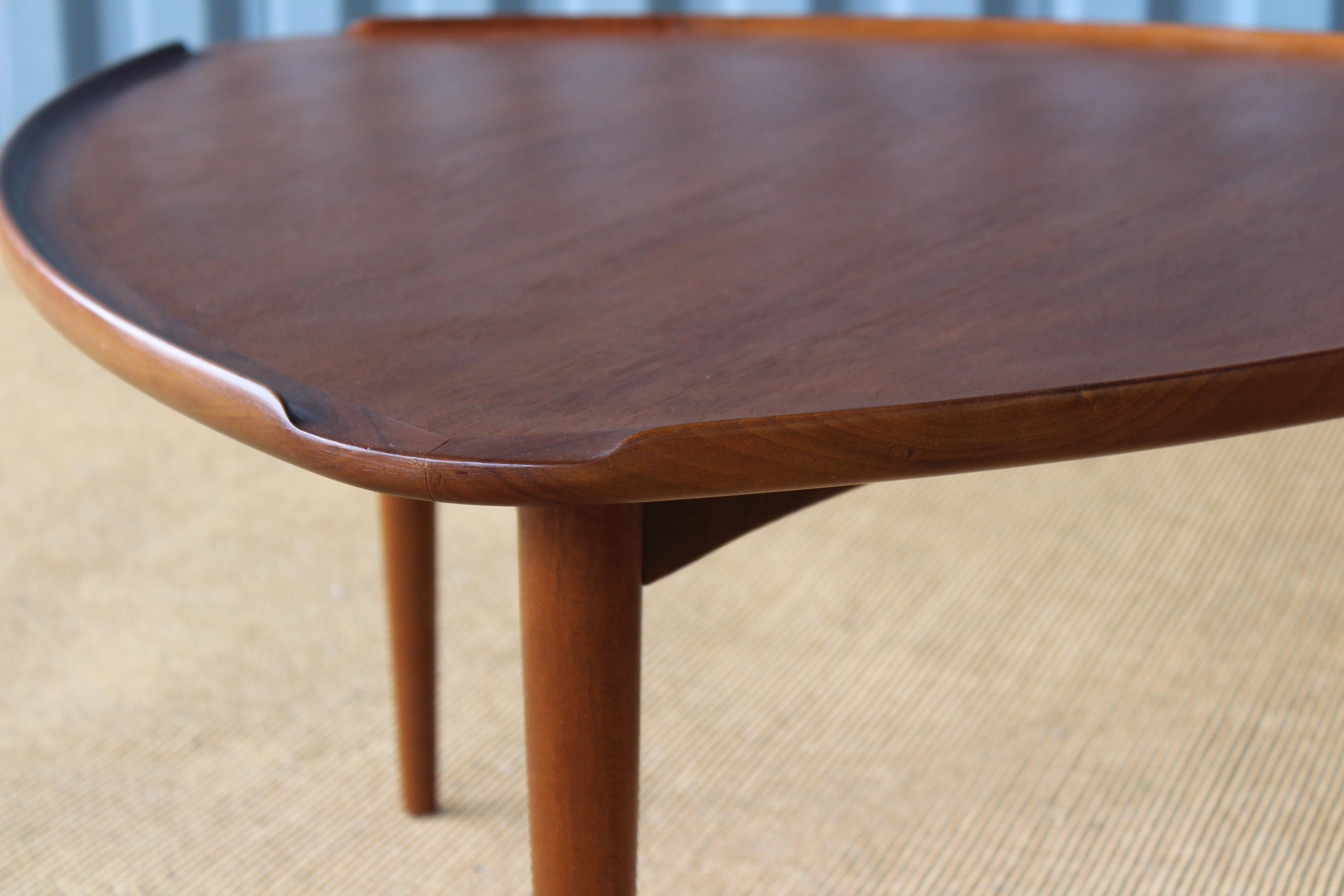 CF Christensen Silkeborg Coffee Table, Denmark, 1960s In Excellent Condition In Los Angeles, CA