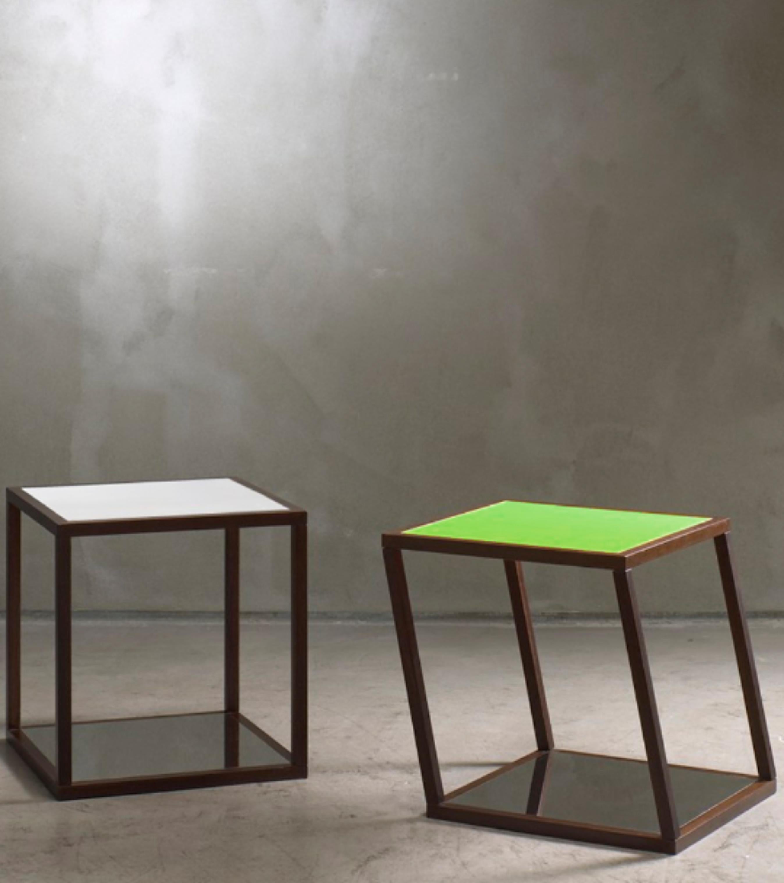 CF LT07.5 low table by Caturegli Formica
Dimensions: W 38 x D 38 H 40 cm
Materials: Wood, Plastic

The top of low tables changes its colour according to the point of view.
S-Steel structure available

Biographical notes

Beppe Caturegli