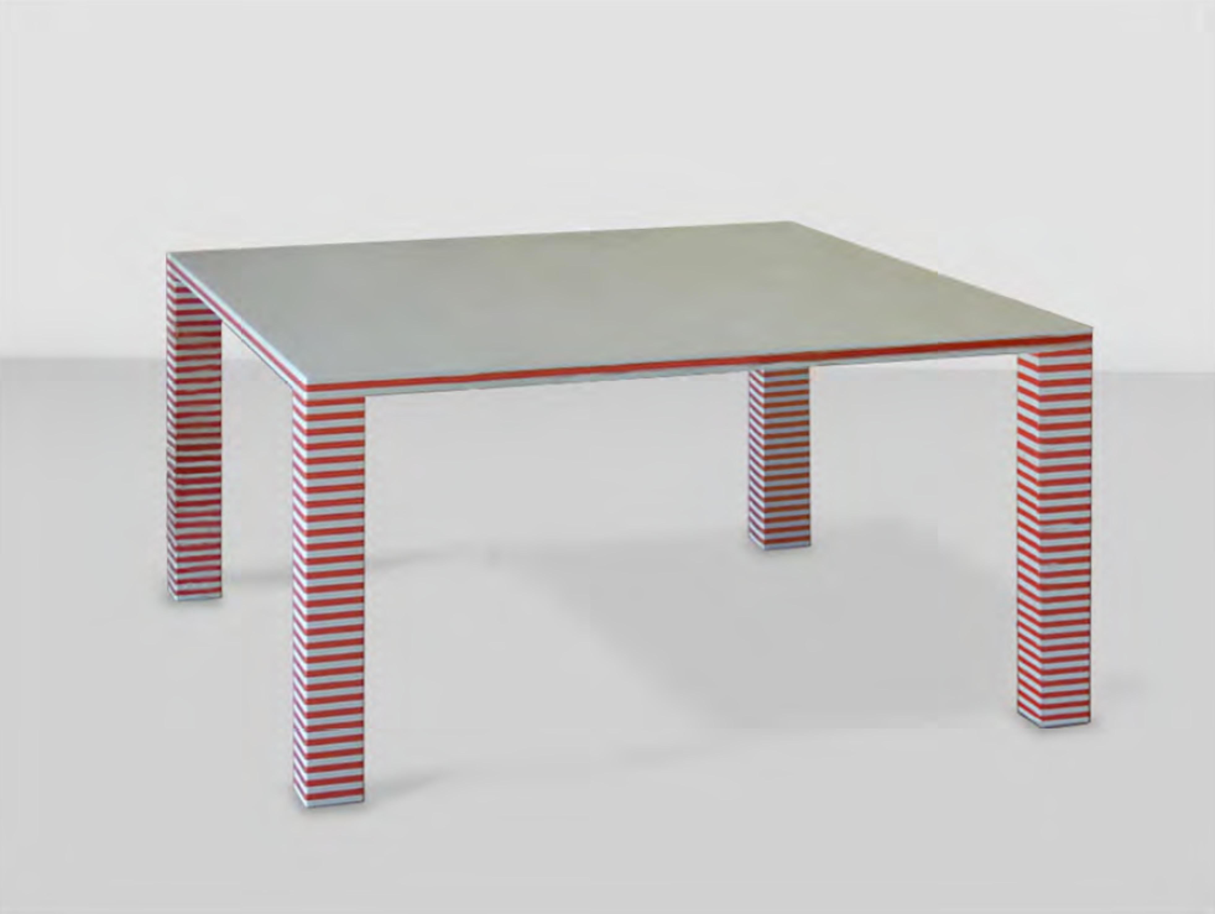 CF T22 dinner table by Caturegli Formica.
Dimensions: W 140 x D 140 H 73 cm.
Materials: Corain.


Biographical notes

Beppe Caturegli (1957) and Giovannella Formica (1957-2019) shared a background in the cultural atmosphere of the Radical