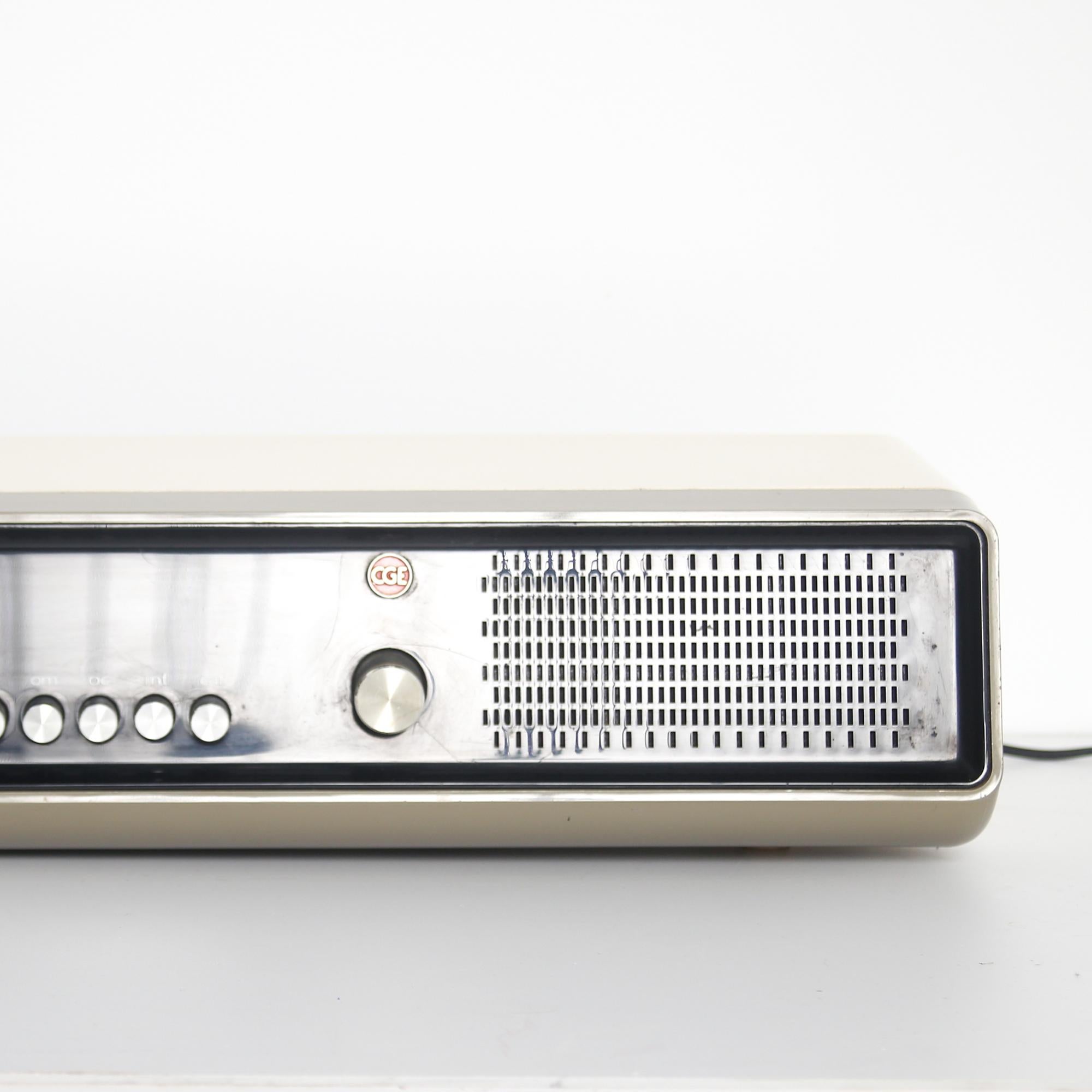 Plastic Mid Century Modern Black and White CGE 1970 Radio Made in Italy, 1970s
