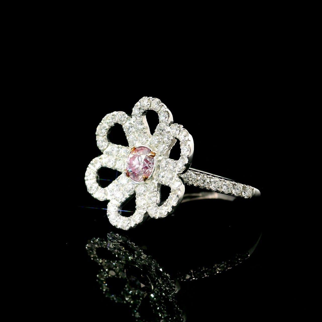 Round Cut CGL Certified 0.34 Carat Very Light Pink I1 Clarity Diamond Ring For Sale