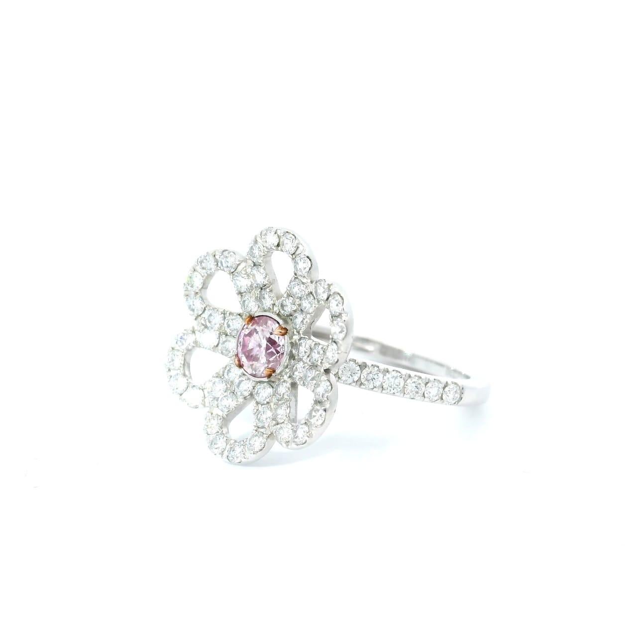 Women's or Men's CGL Certified 0.34 Carat Very Light Pink I1 Clarity Diamond Ring For Sale
