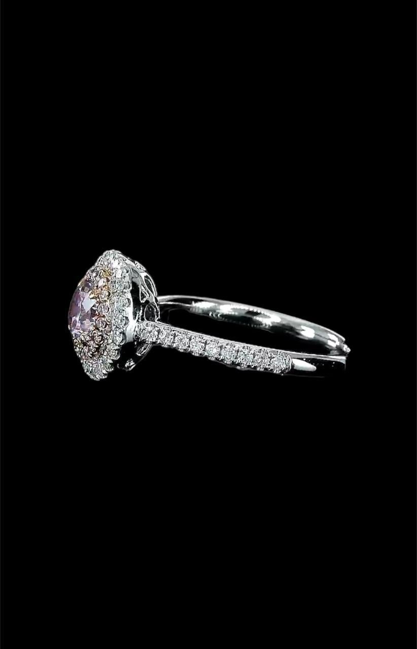 CGL Certified 0.58 Carat Faint Pink Diamond Ring SI2 Clarity For Sale 4