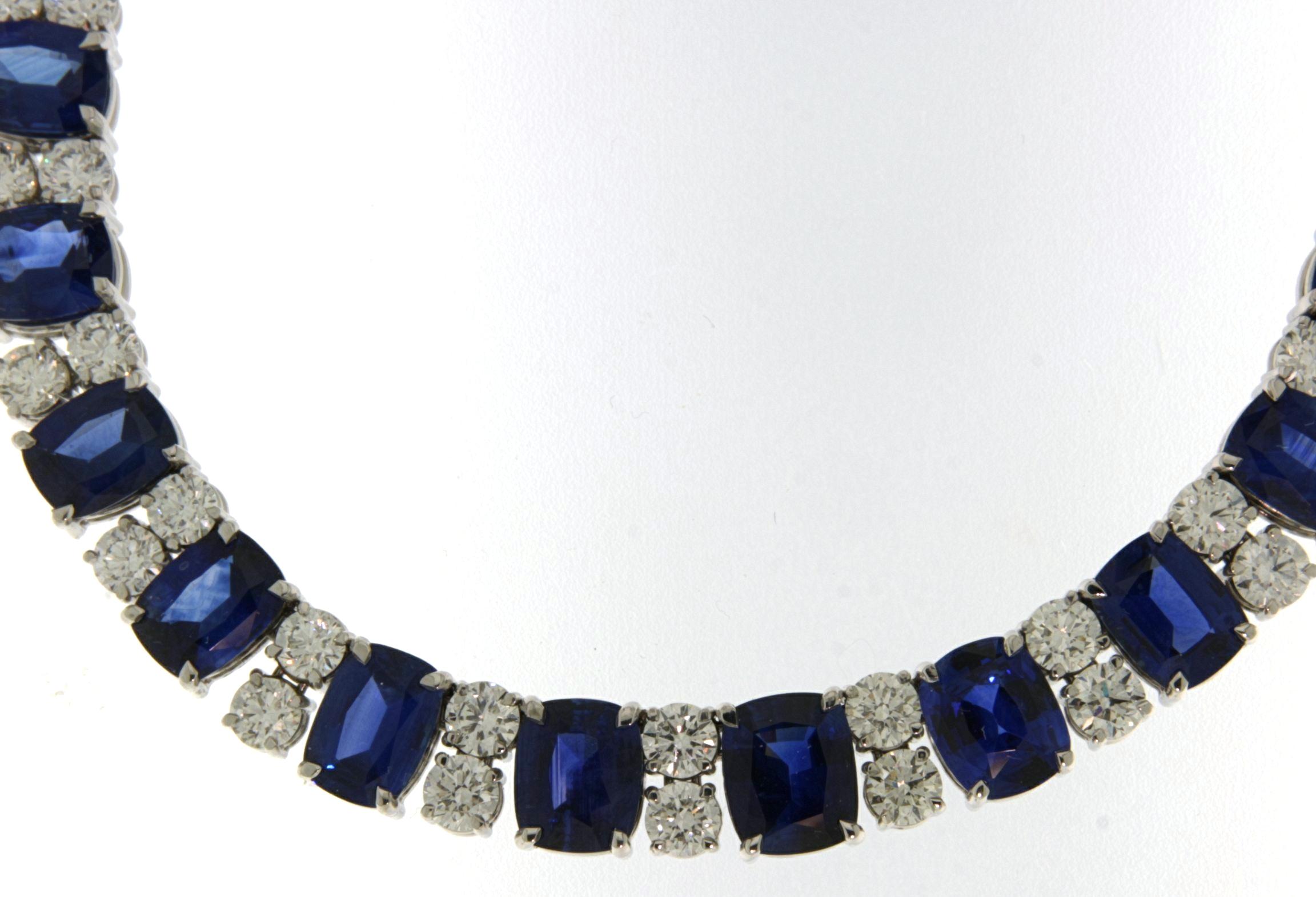 Women's 18kt White Gold Bracelet Set Necklace Earring Sapphire Diamonds  CGL Certified For Sale