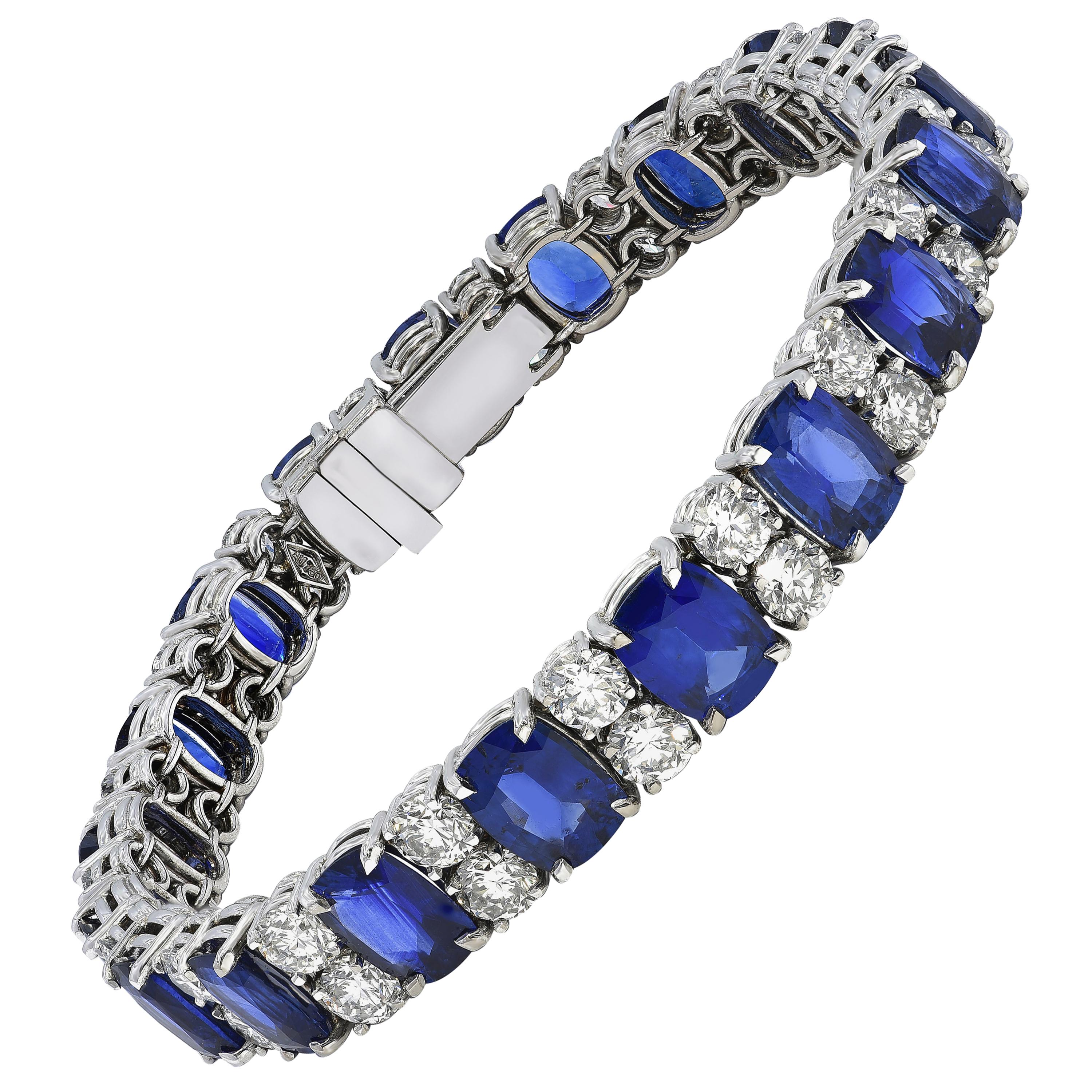 18kt White Gold Bracelet Set Necklace Earring Sapphire Diamonds  CGL Certified