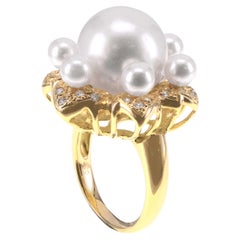 CGL Certified 16.50 Carat Akoya Pearl 18k Gold Stunner Ring