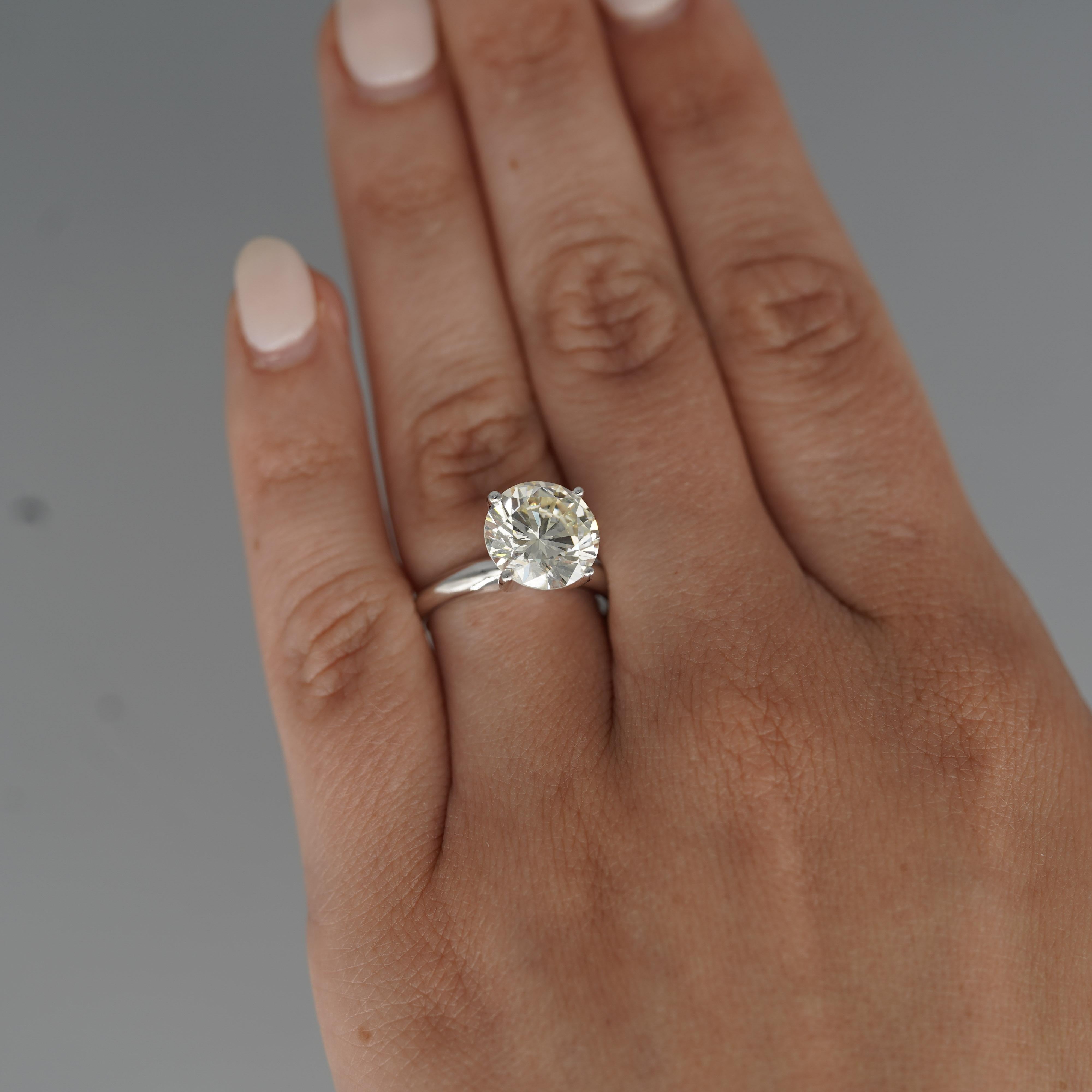 CGL zertifiziert 4,12 Karat I/VS1 Diamant 14K Weißgold Solitär Verlobungsring (Rundschliff) im Angebot