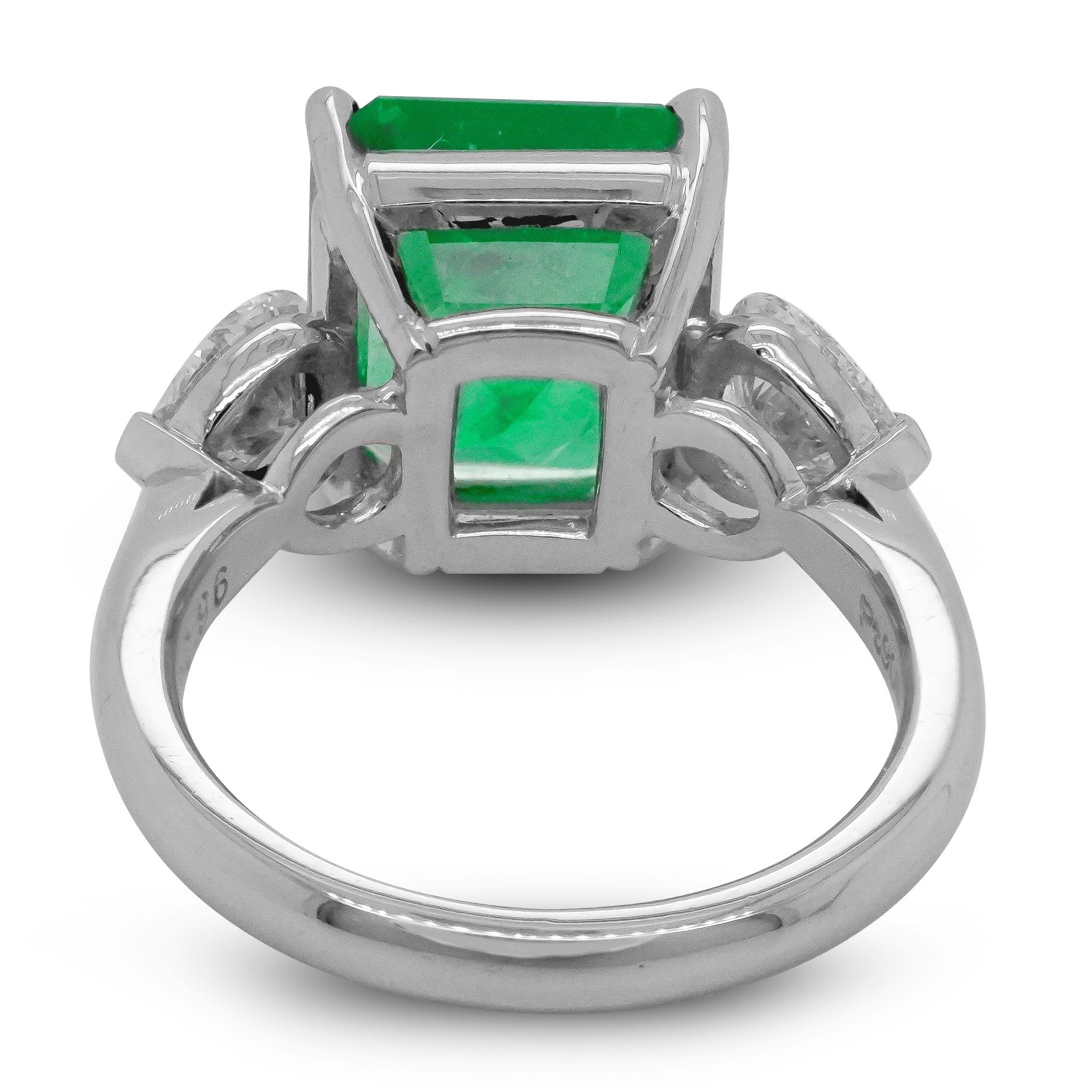 Emerald Cut CGL Certified 6 Carat Colombia Emerald & Diamond Classical Engagement Ring NEW