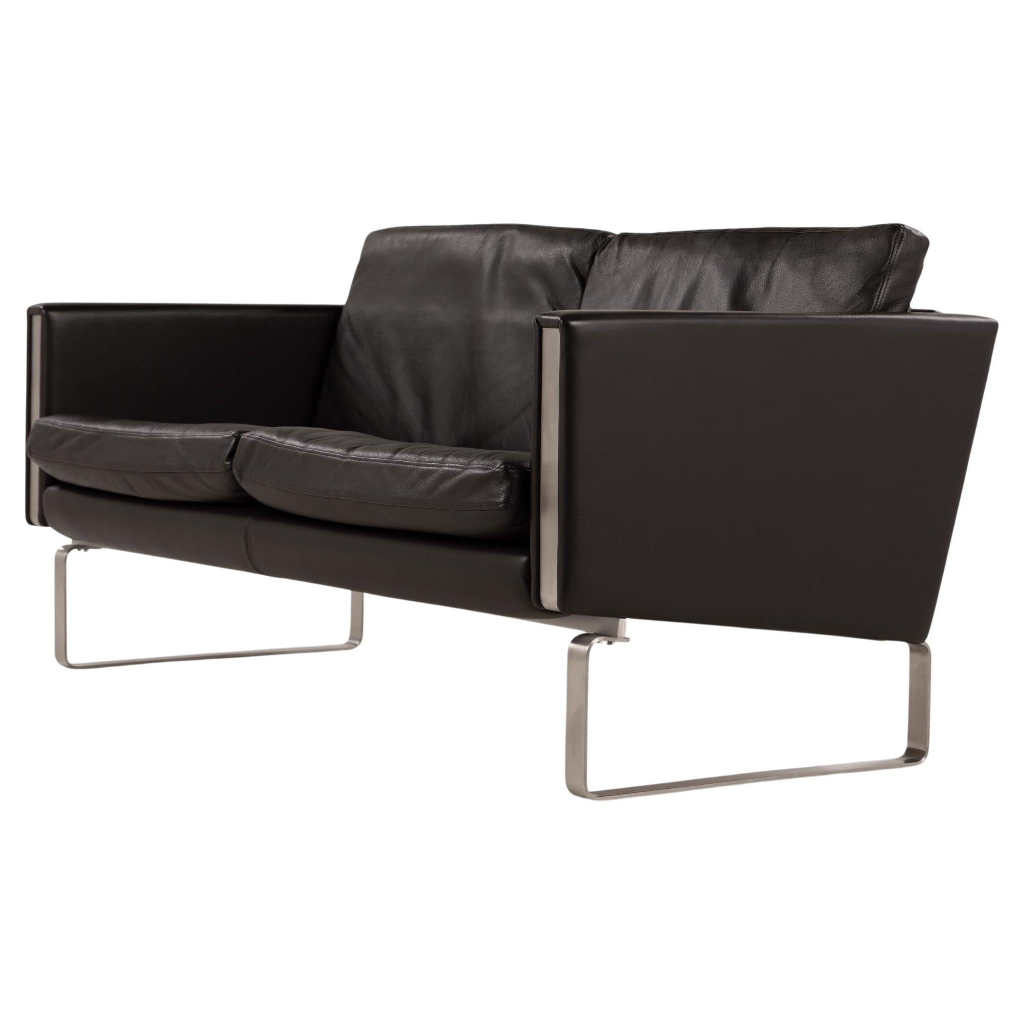 CH 102 - Sofa in dark brown leather by Hans J. Wegner For Sale
