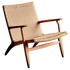 Ch 25 Lounge chair by Hans Wegner