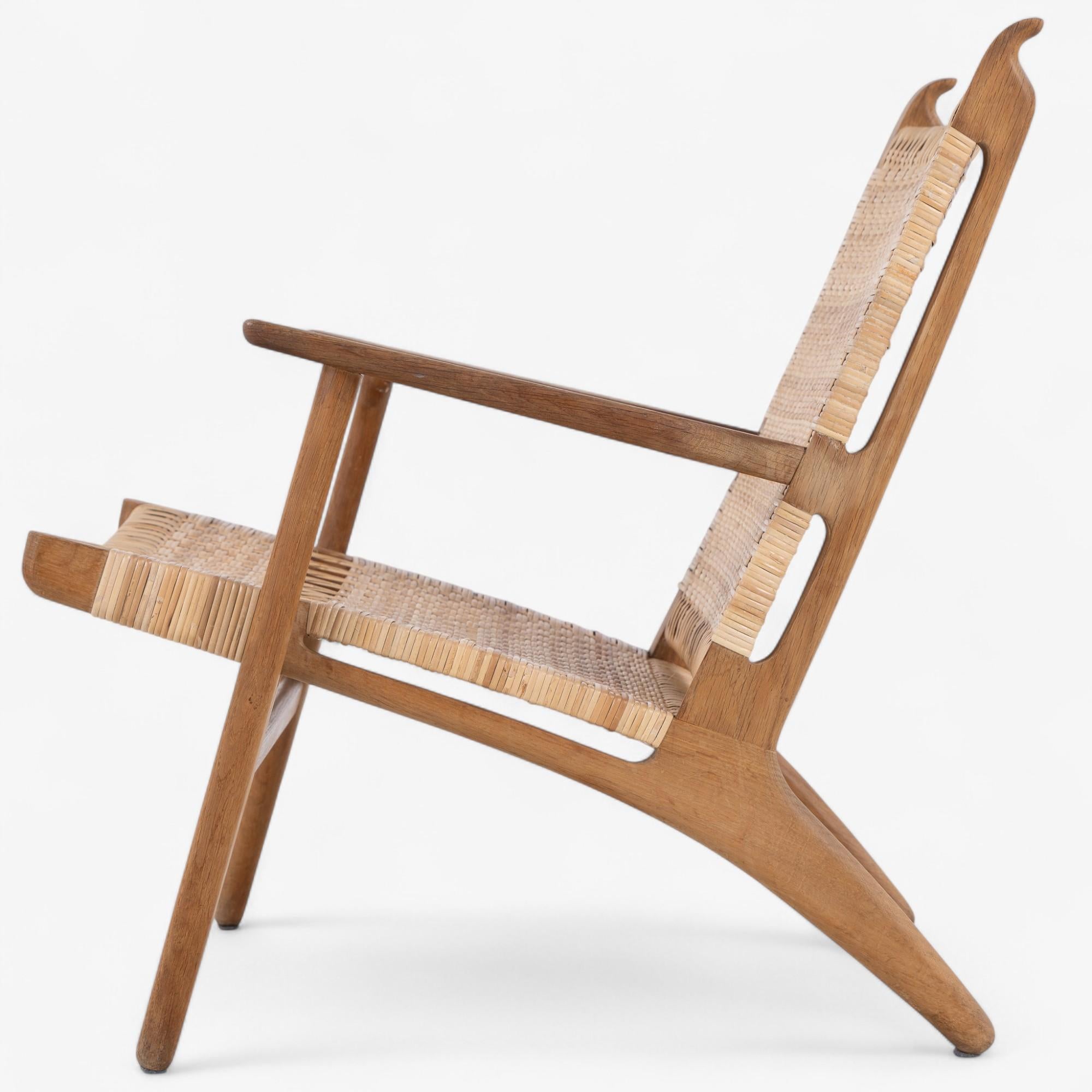 CH 27 - Sillón de roble patinado de Hans J. Wegner Mimbre en venta