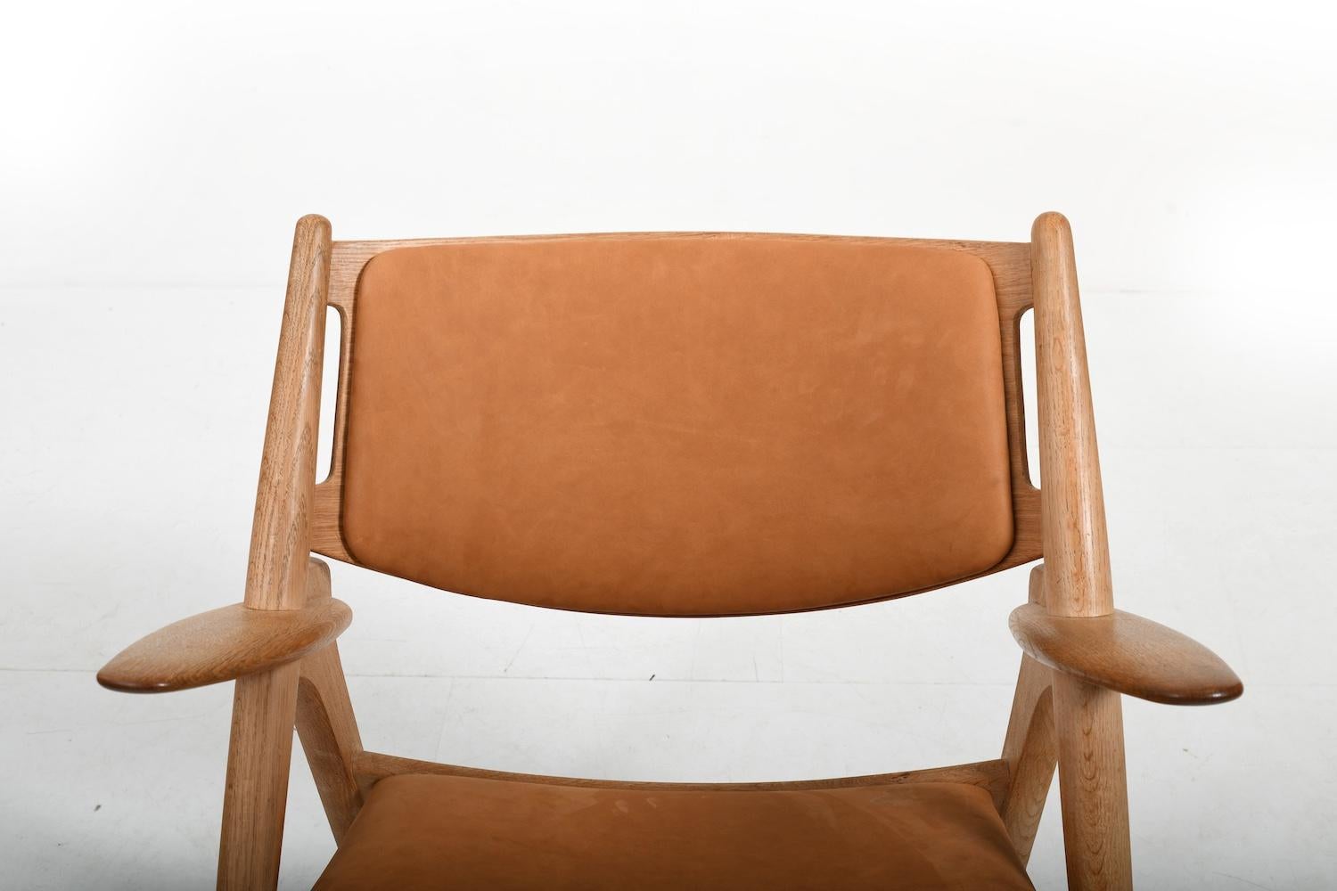 CH-28 Oak and Leather Easychair by Hans J. Wegner / New Upholstered 1