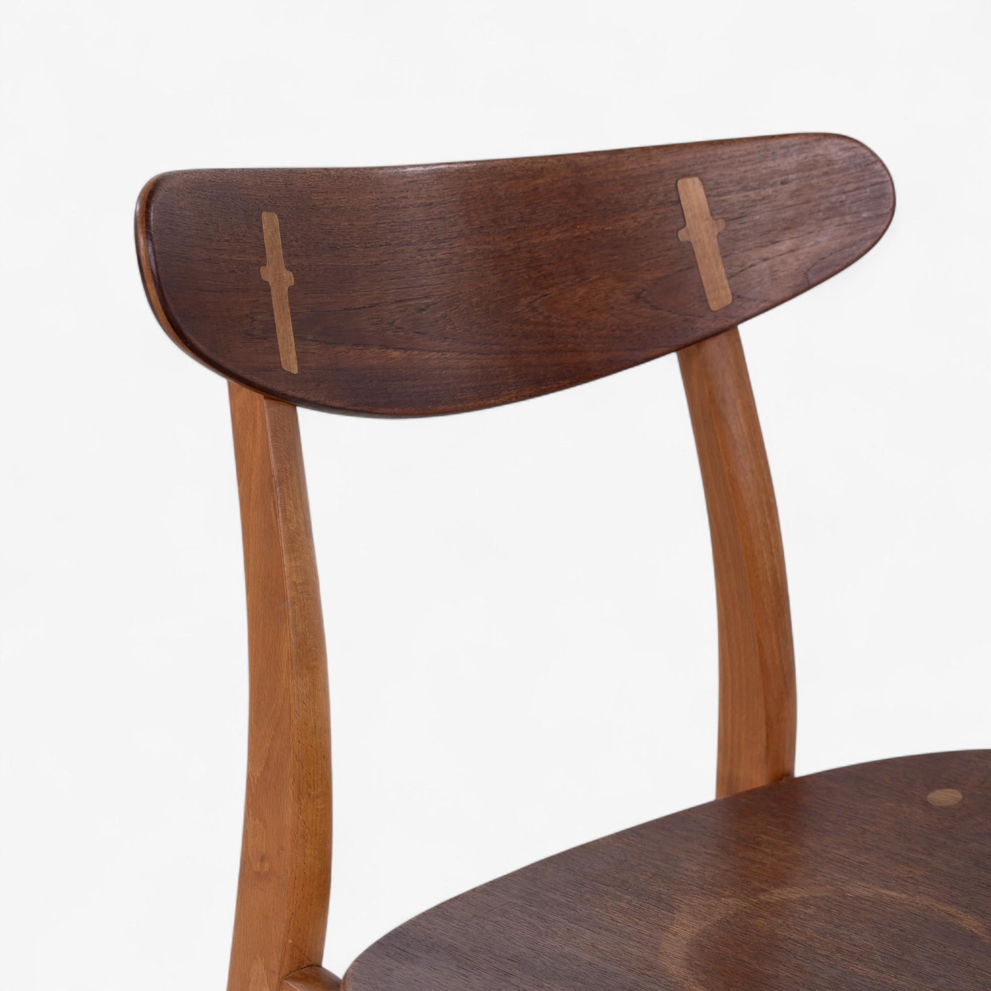 CH 30 - Set of 6 dining chair in teak by Hans J. Wegner In Good Condition For Sale In Copenhagen, DK