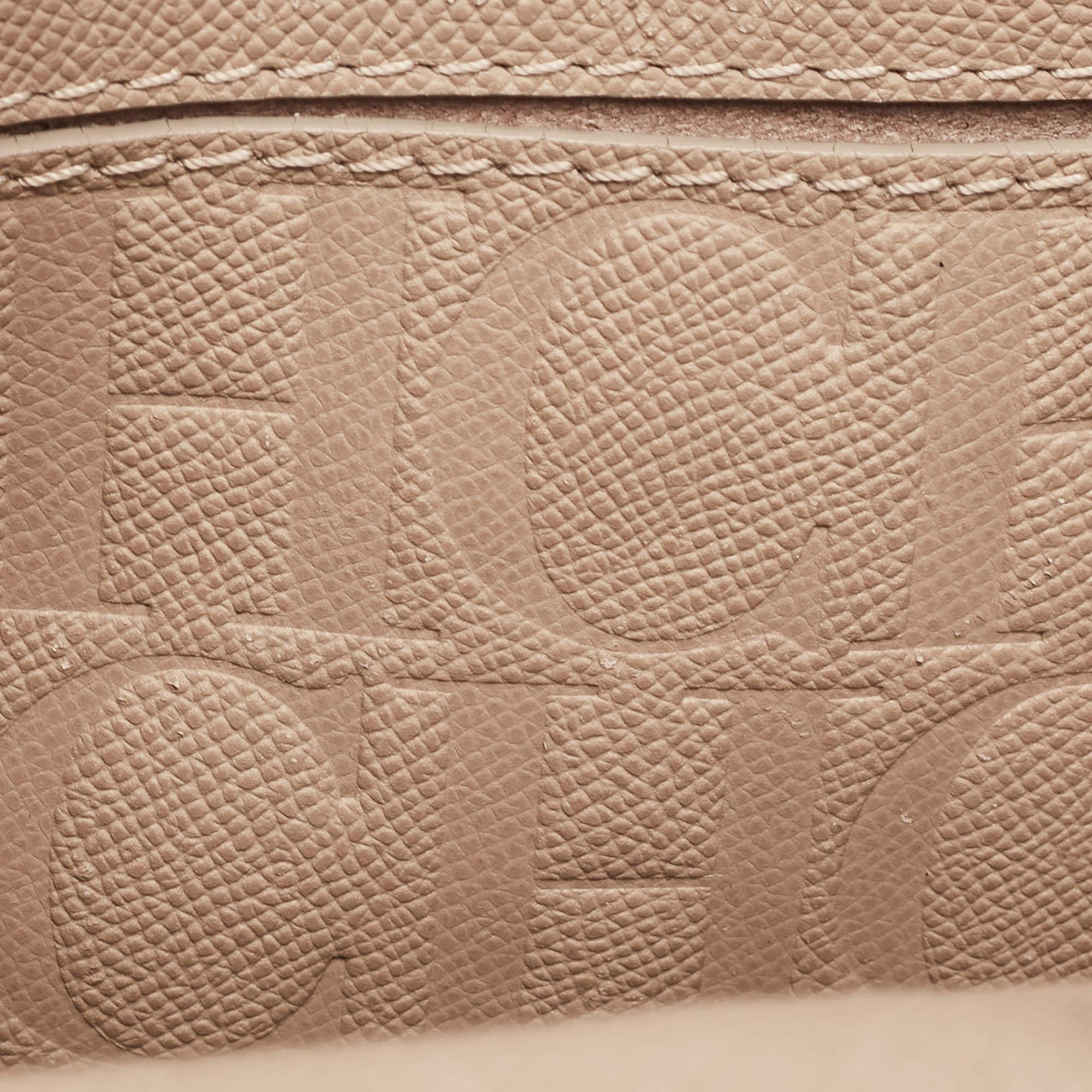 CH Carolina Herrera Beige Leather Minuetto Flap Top Handle Bag For Sale 7