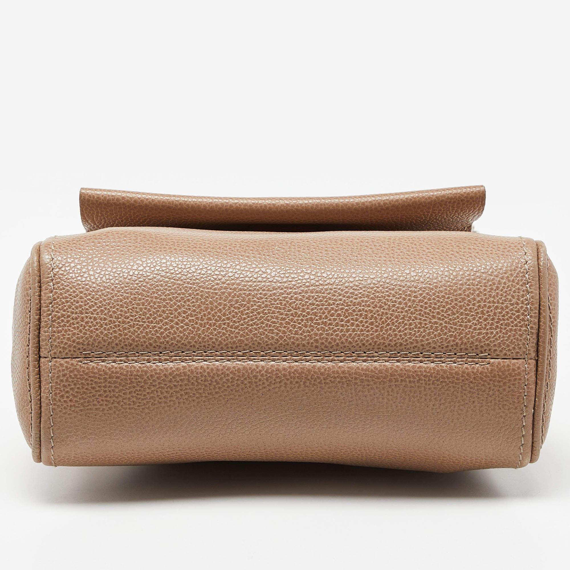 CH Carolina Herrera Beige Leather Minuetto Flap Top Handle Bag 3