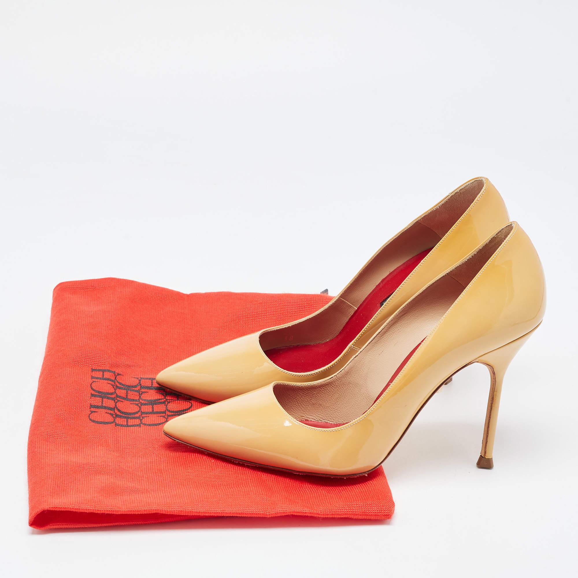 CH Carolina Herrera Beige Patent Leather Pointed Toe Pumps Size 38 4