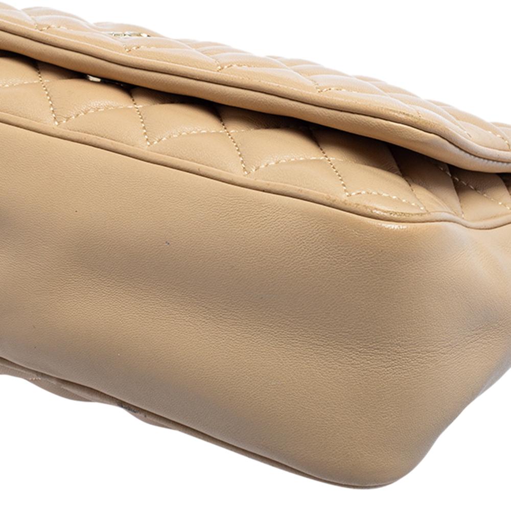 Women's CH Carolina Herrera Beige Quilted Leather Flap Chain Shoulder Bag