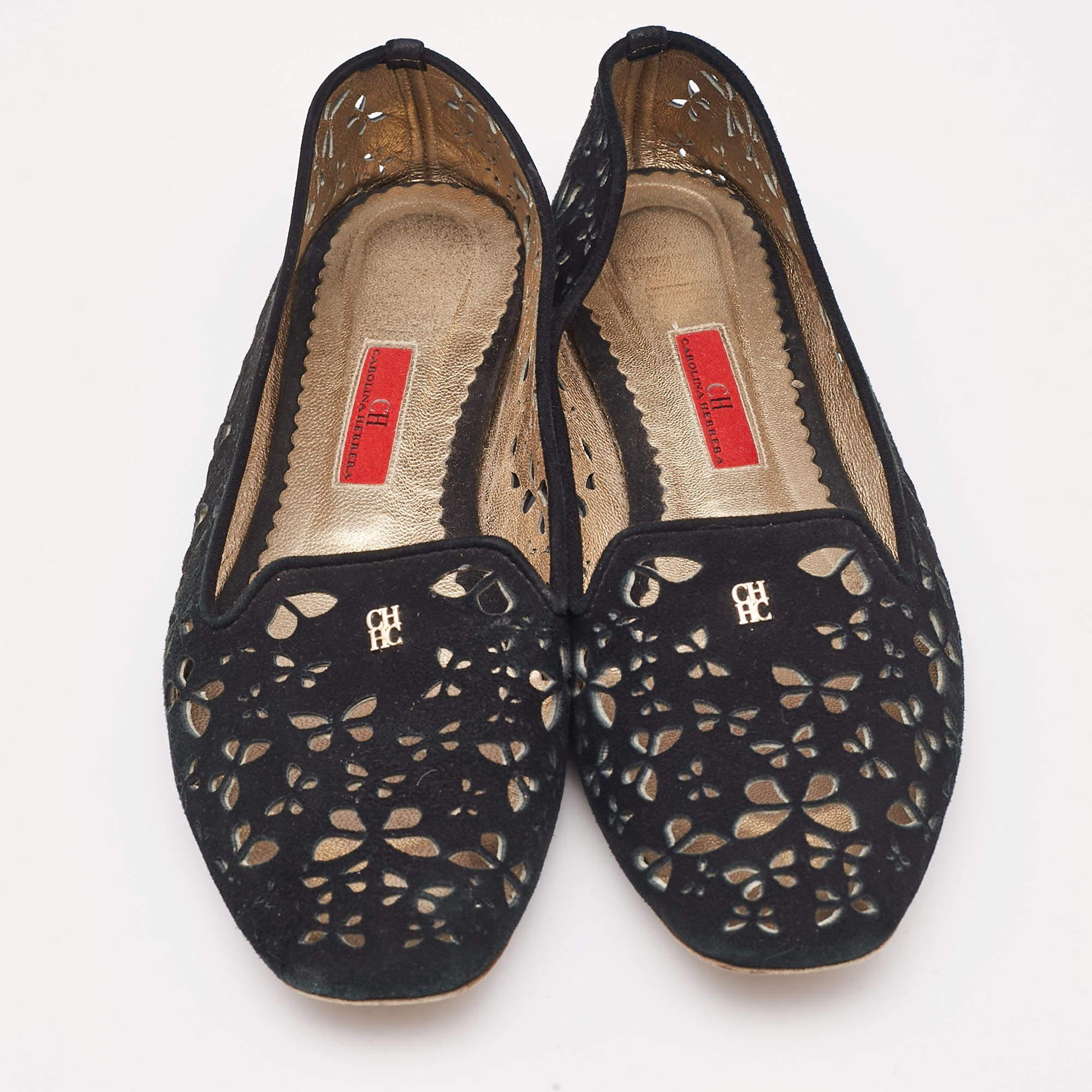 Noir CH Carolina Herrera Chaussons de smoking en daim noir Taille 40 en vente