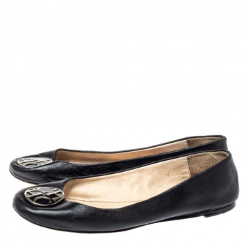 CH Carolina Herrera Black Leather Ballet Flats Size 36 For Sale 2