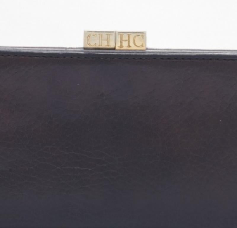 CH Carolina Herrera Portefeuille continental français en cuir noir État moyen - En vente à Dubai, Al Qouz 2