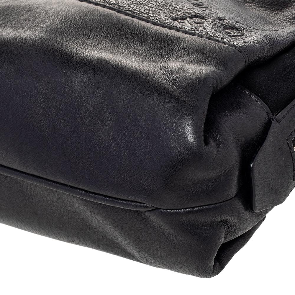CH Carolina Herrera Black Leather Shoulder Bag For Sale 2