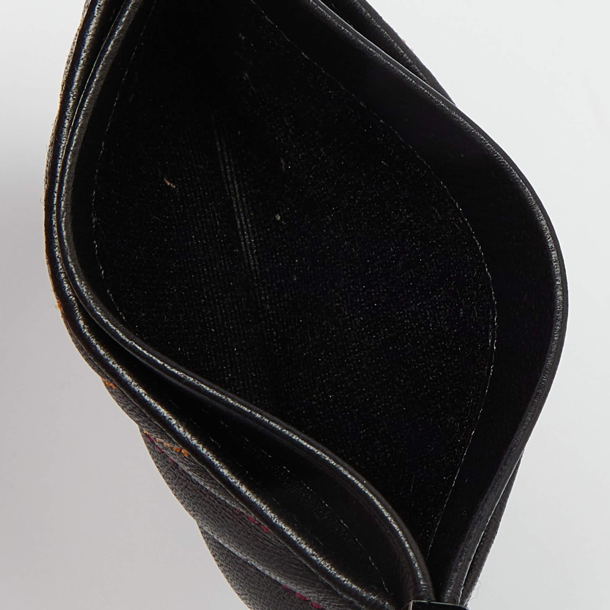 CH Carolina Herrera Schwarzer gesteppter Kartenetui aus Leder Damen im Angebot